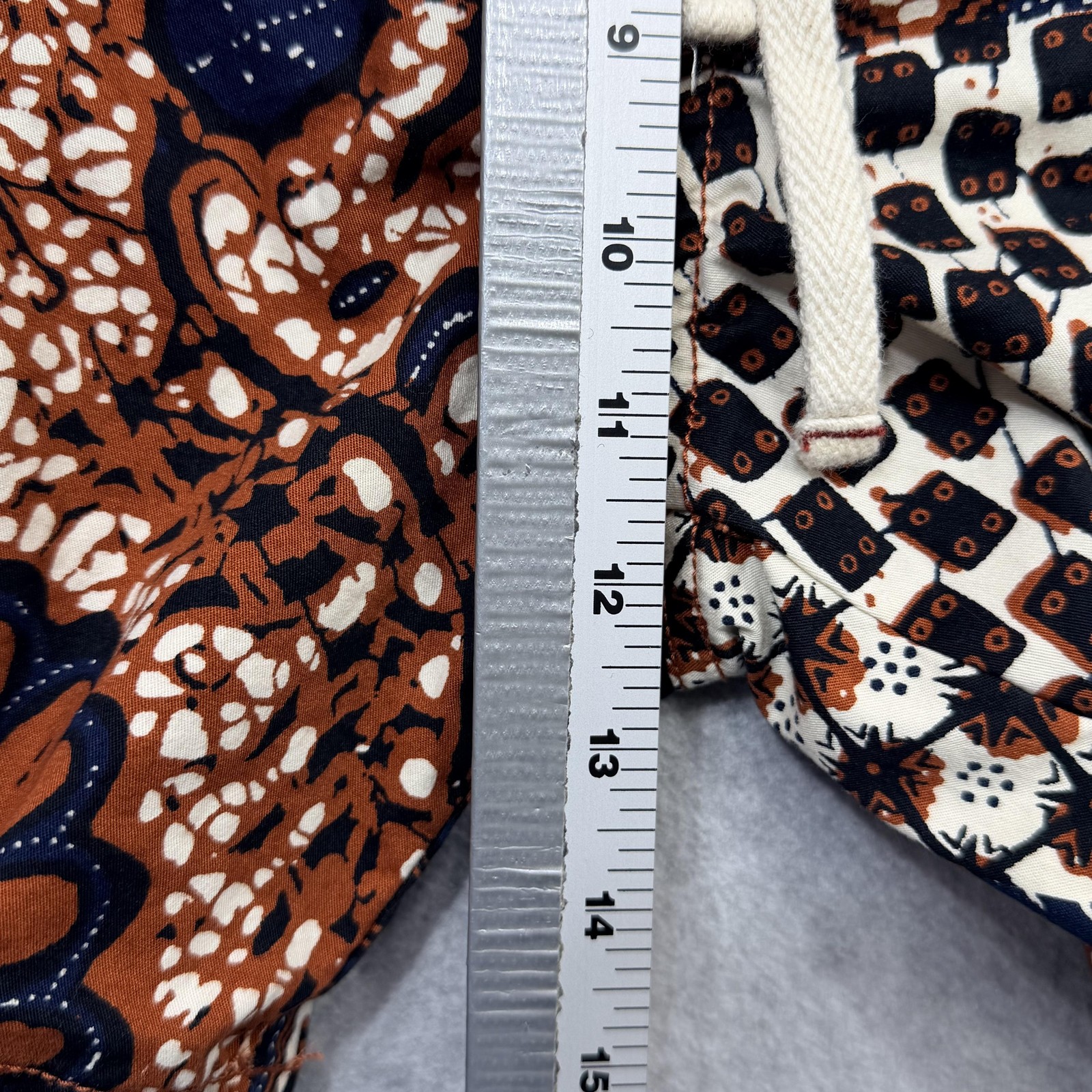 Wallace & Barnes Patchwork Shorts Mens Large Brown Batik 6 Inch Casual Elastic