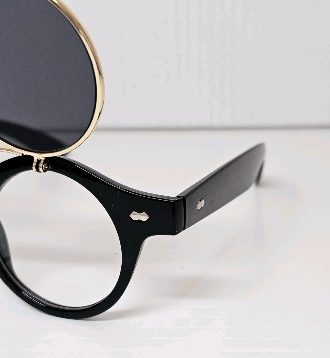 Trendy High Fashion Chic Flip Up Perfect Circle Round Sunglasses