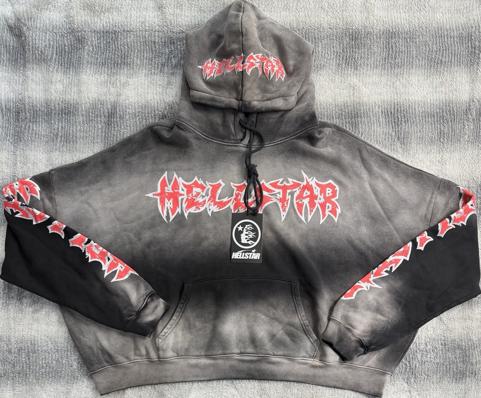 Size XL – 2026 Hellstar Stars Shine Graffiti Hoodie