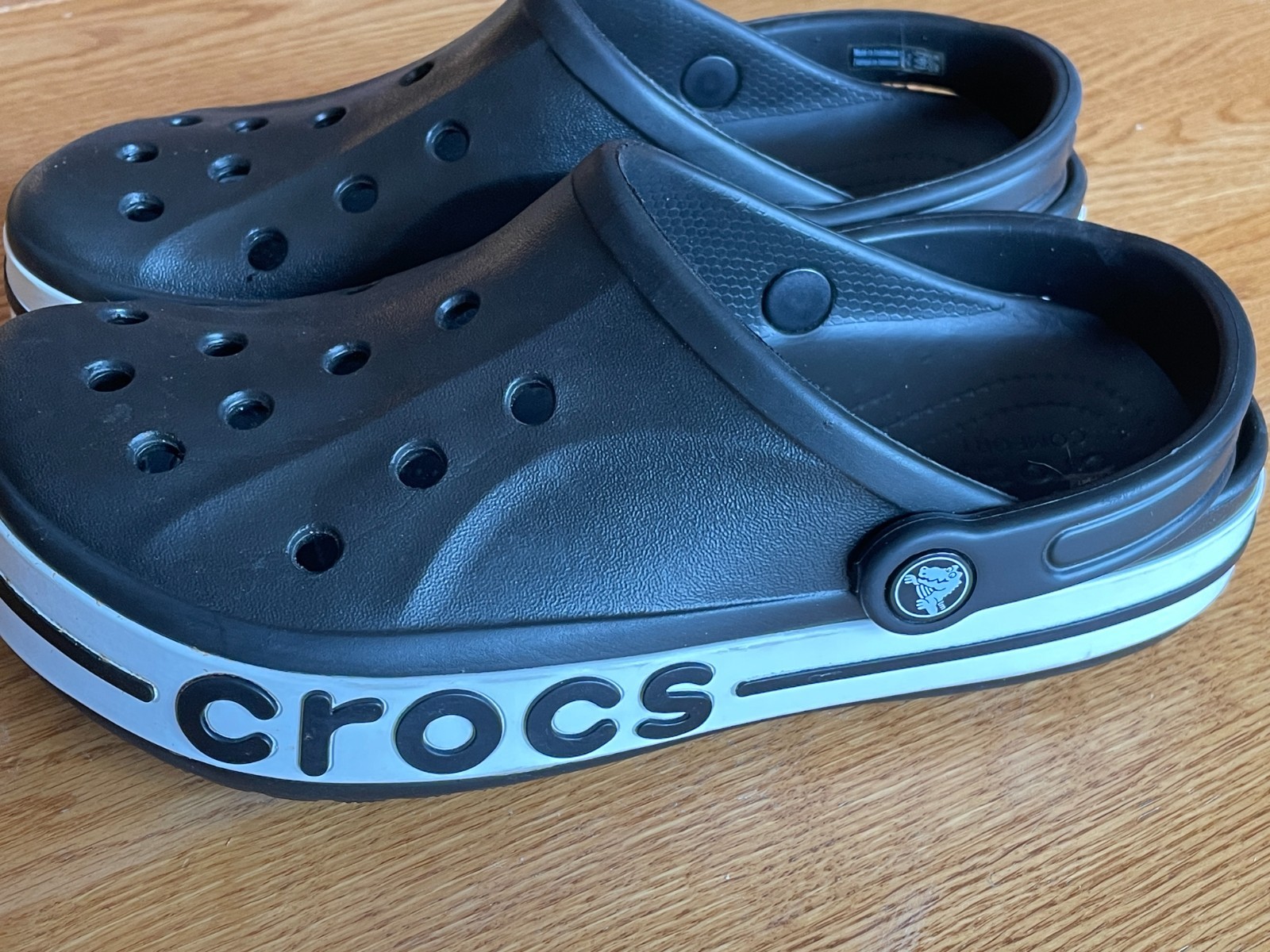 Crocs Bayaband Clogs Black & White, Unisex Mens 7 Womens 9, Slip-On Shoes