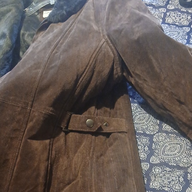 Covington Brown Leather Jacket Faux Fur Trim Collar Full Zip Lined Pockets L/G
