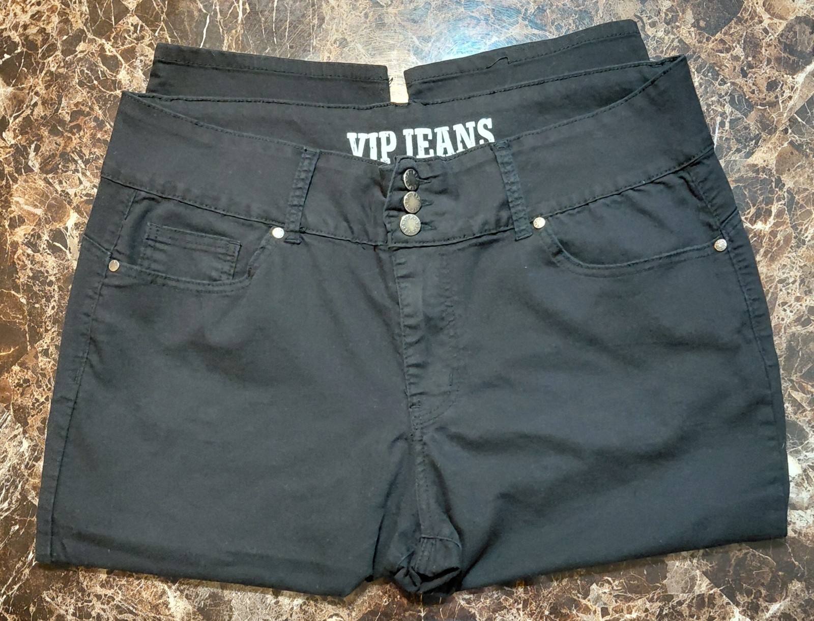 VIP Jeans Women’s Size 21/22 Black Capri Pants