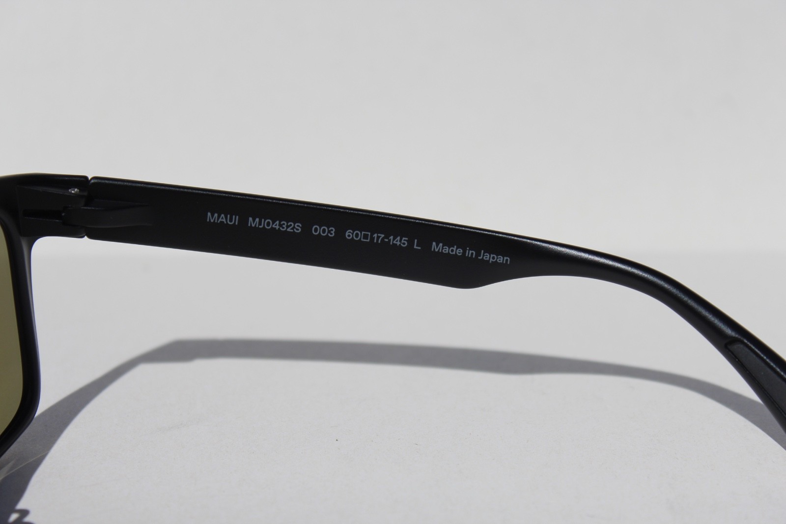 MAUI JIM Red Sands POLARIZED Sunglasses B432-2M Matte Black/Blue Hawaii NEW