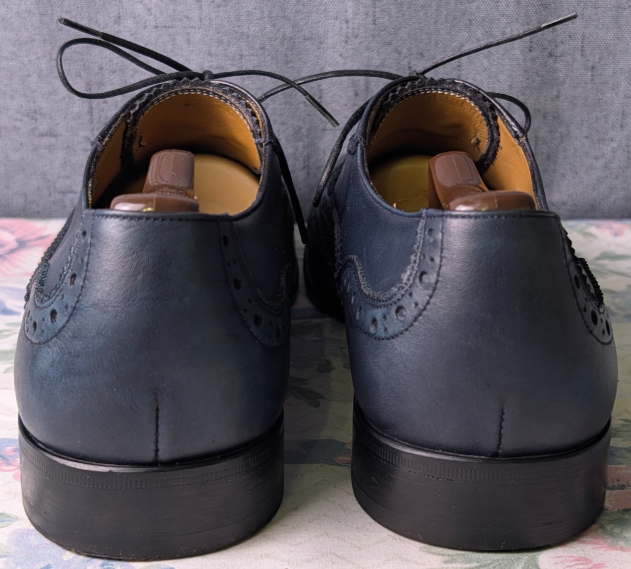 Salvatore Ferragamo Wingtip Brogue Navy Leather Dress Shoes Men’s 9.5D ITALY
