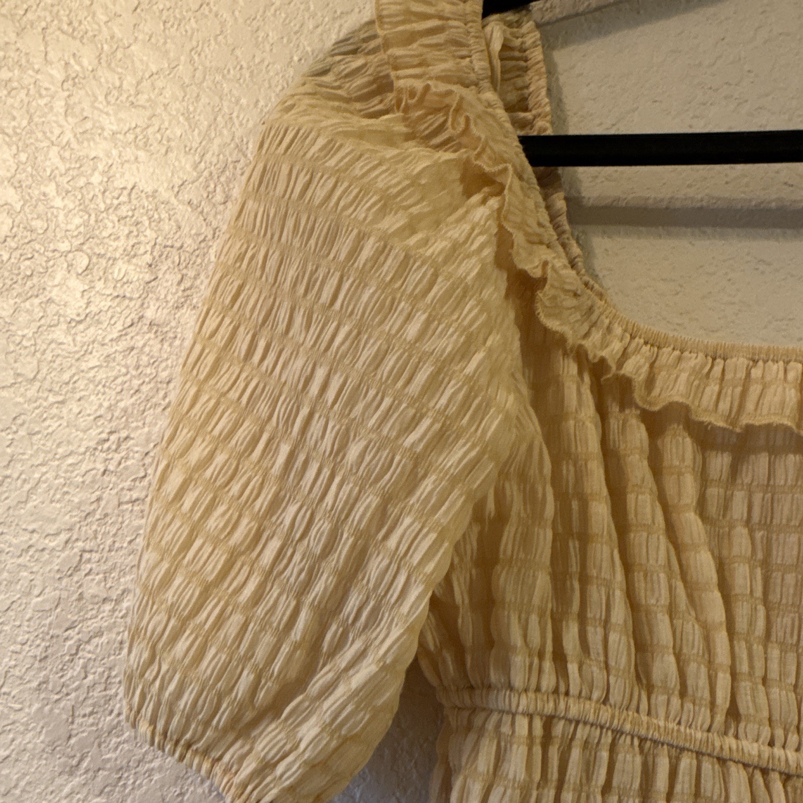 Lush Yellow Solid Blouse Puff Short Sleeve Square Neck Ruffle Stretch Size M