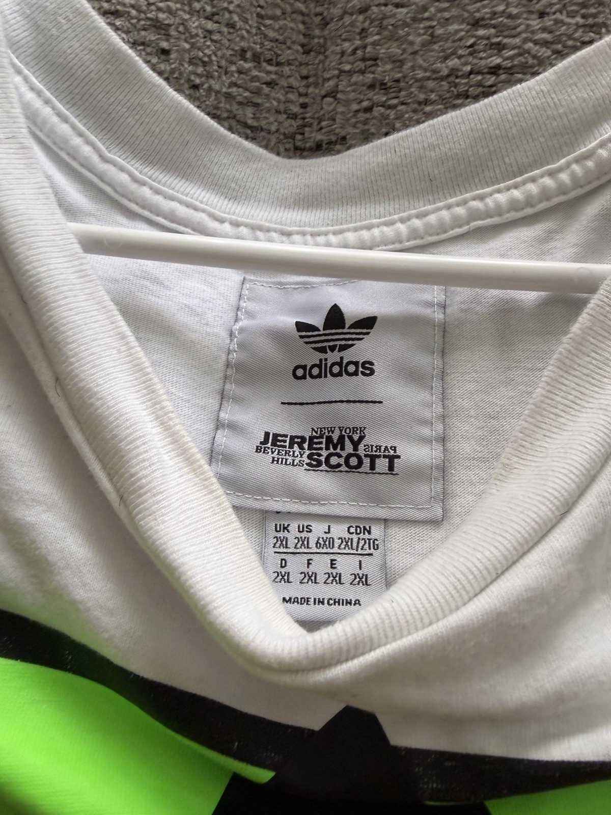 adidas Jeremy Scott Men’s 2XL Cotton Jersey Graphic Logo T-Shirt White/Green
