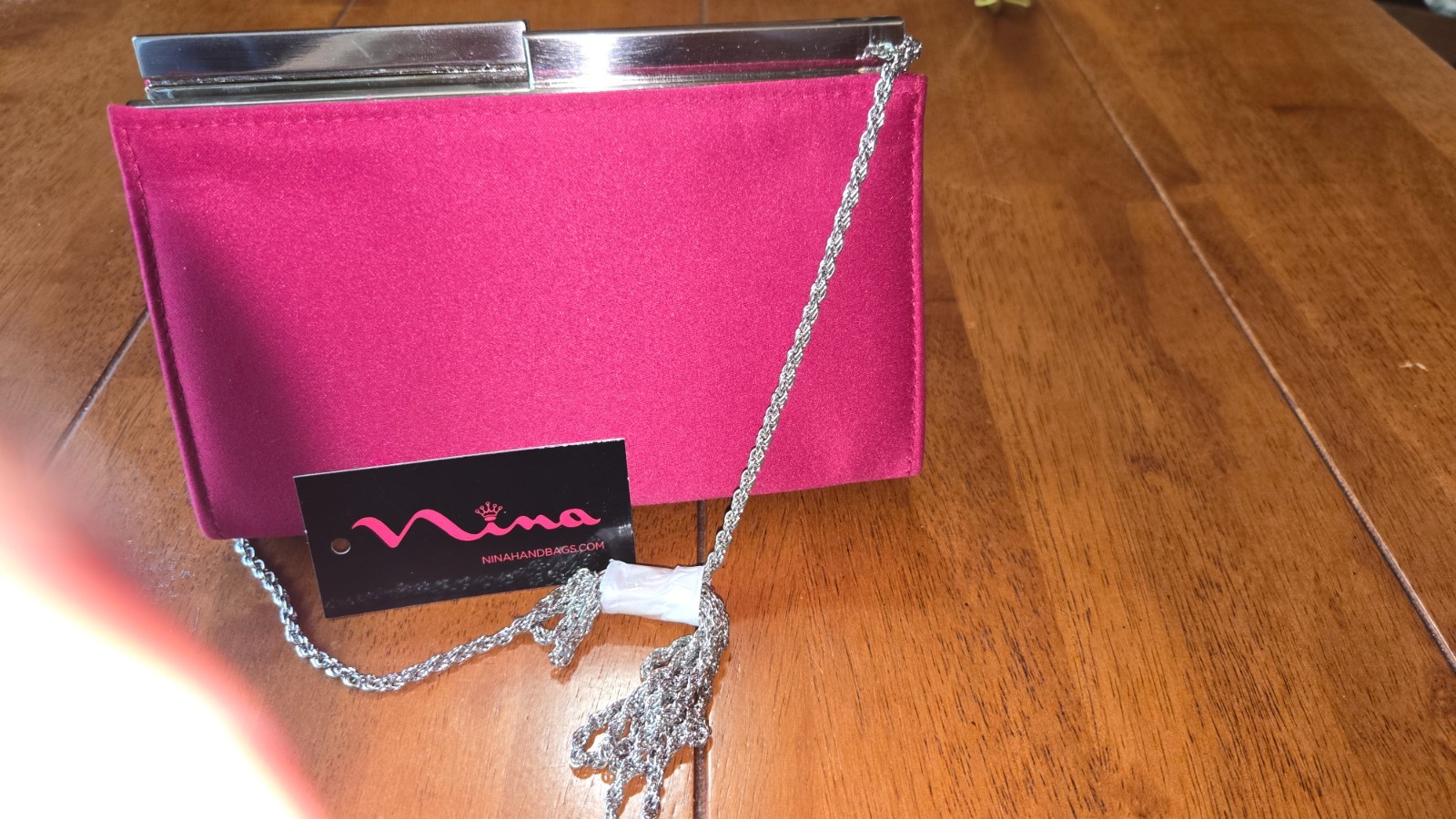 Magenta Nina Evening Clutch Gold Chain-Link Shoulder Strap & Snaps New With Tags