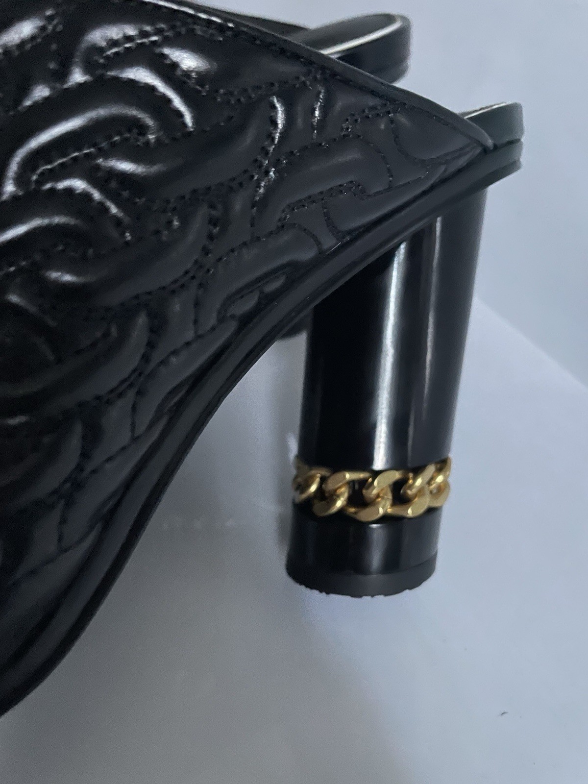 Rebecca Minkoff Black Quilted Leather Chain Open Toe Slip-On Mule Heels 10