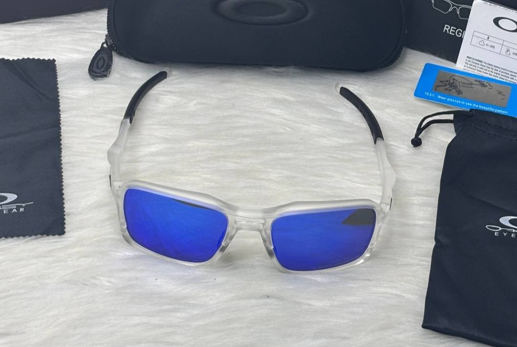 Oakley Triggerman Sunglasses Matte Clear Frame Prizm Polarized Deep Blue Lenses