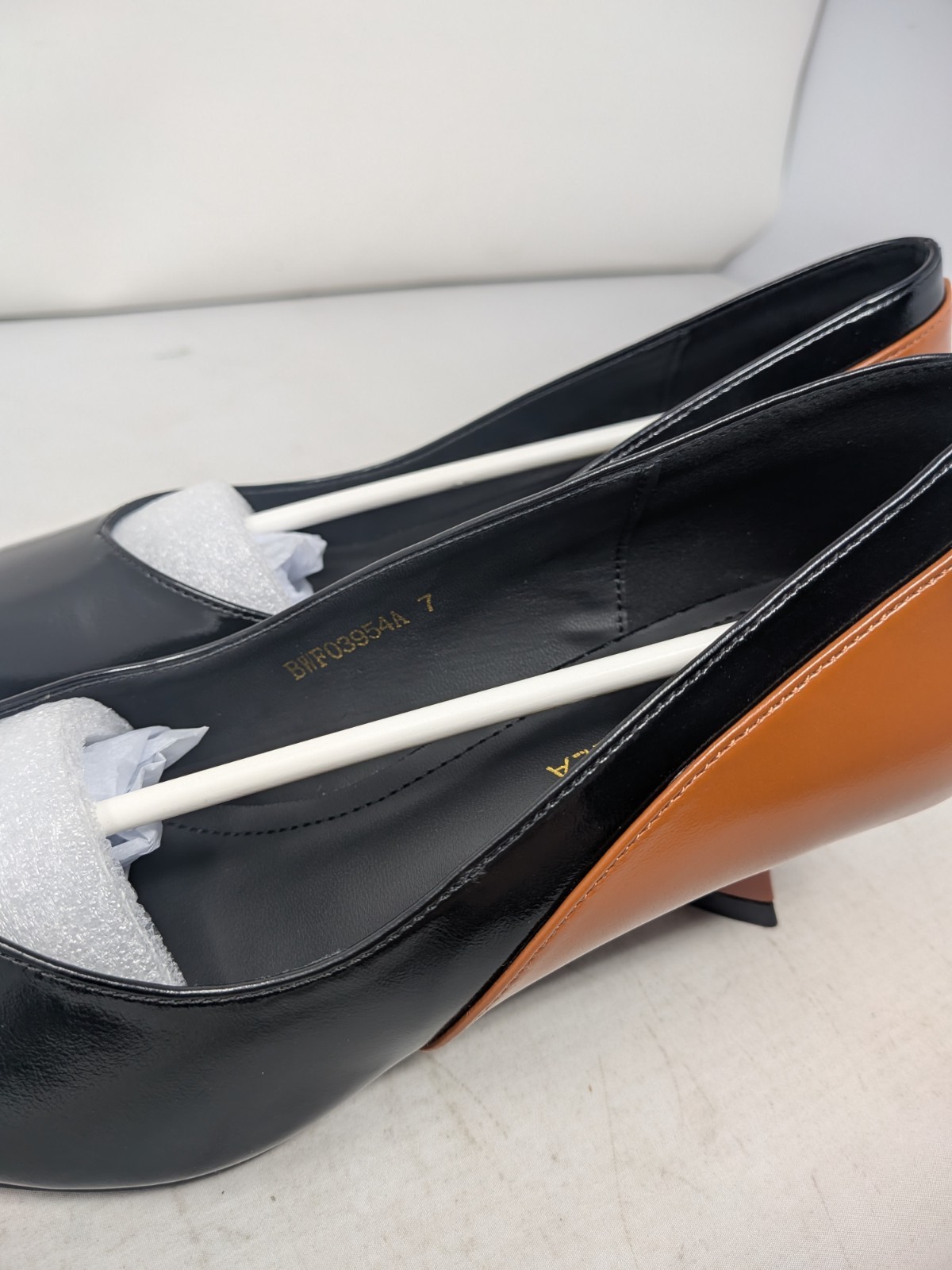 Newbella Colorblock Two-Tone Black Brown Pointed Toe Pump Kitten Heel 7