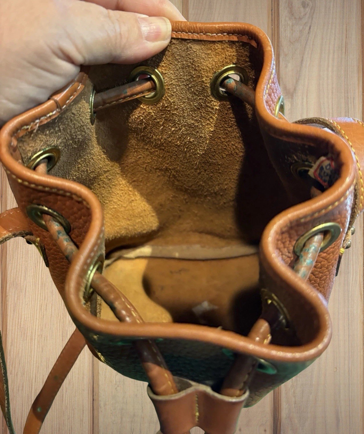 Dooney Bourke Brown Vintage R134 Mini Bucket Drawstring Shoulder Bag Leather