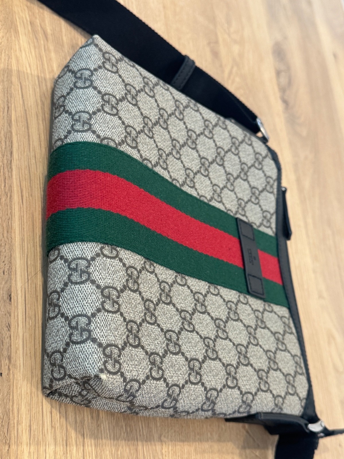 100% Authentic Gucci GG Supreme Monogram Web Messenger / Crossbody Bag