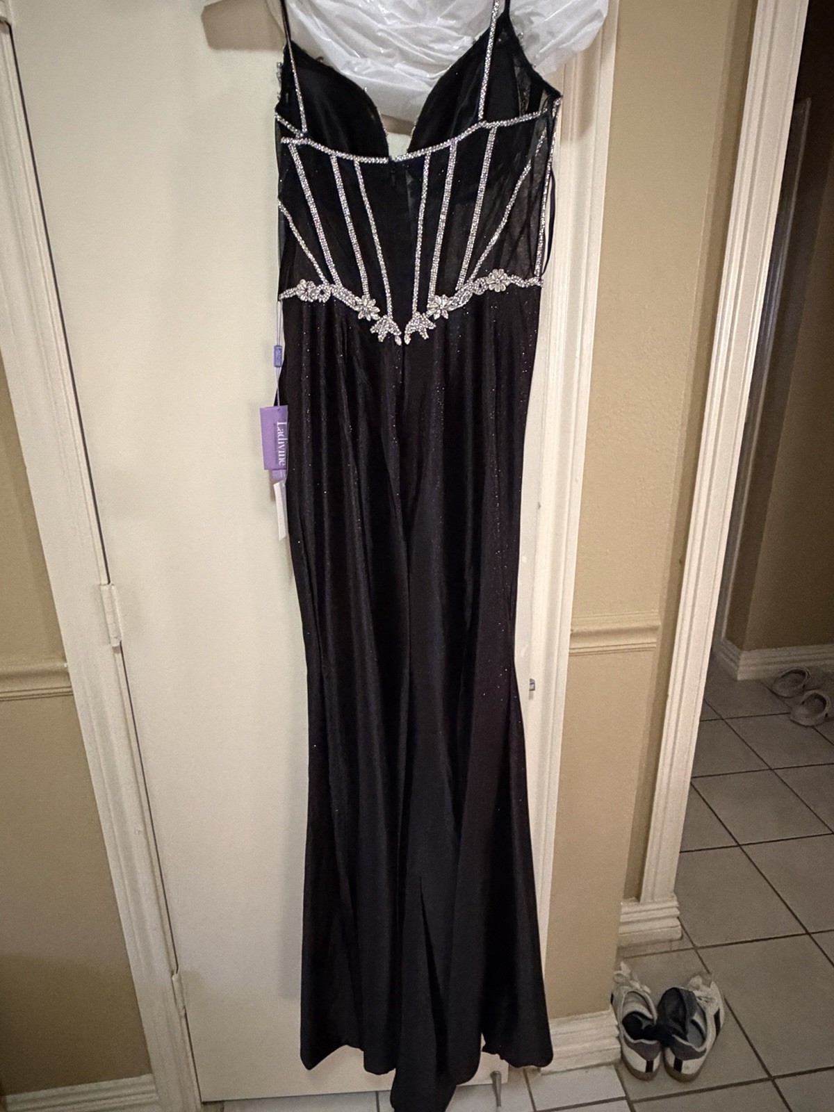Brand new Ladivine by Cinderella Divine Black Silver Formal Evening Gown size8