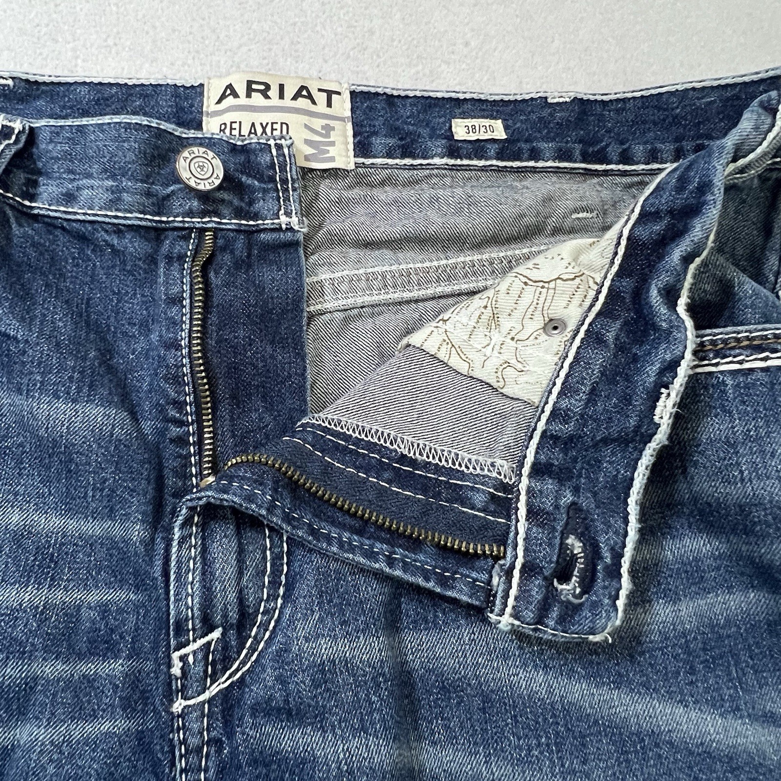 Ariat M4 COLTRANE Relaxed Bootcut Men’s Jeans Size 38×30 Blue Denim Medium Wash