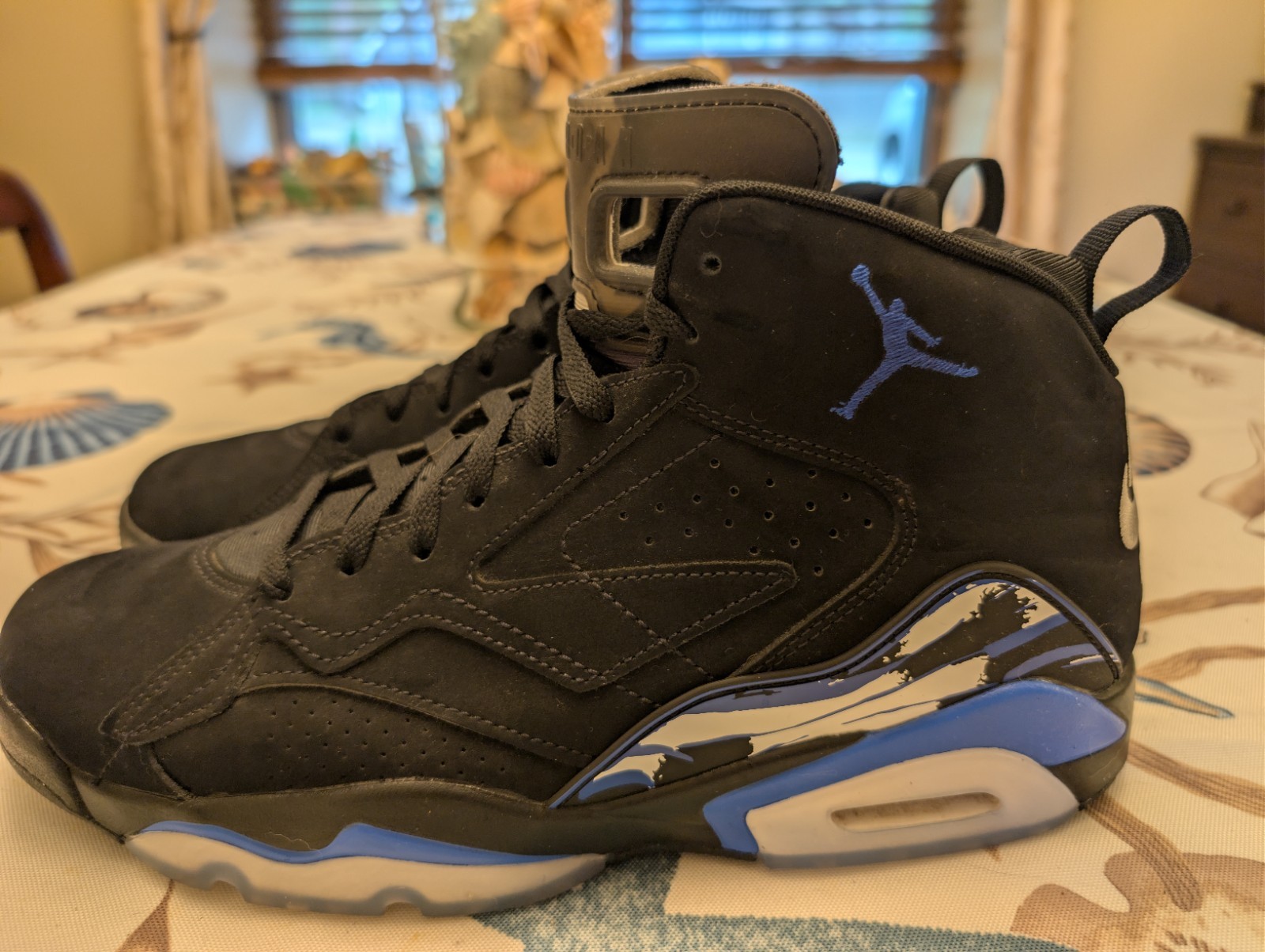 Jordan Jumpman MVP Mid Top Cushioned Basketball Sneakers Black Blue Gray