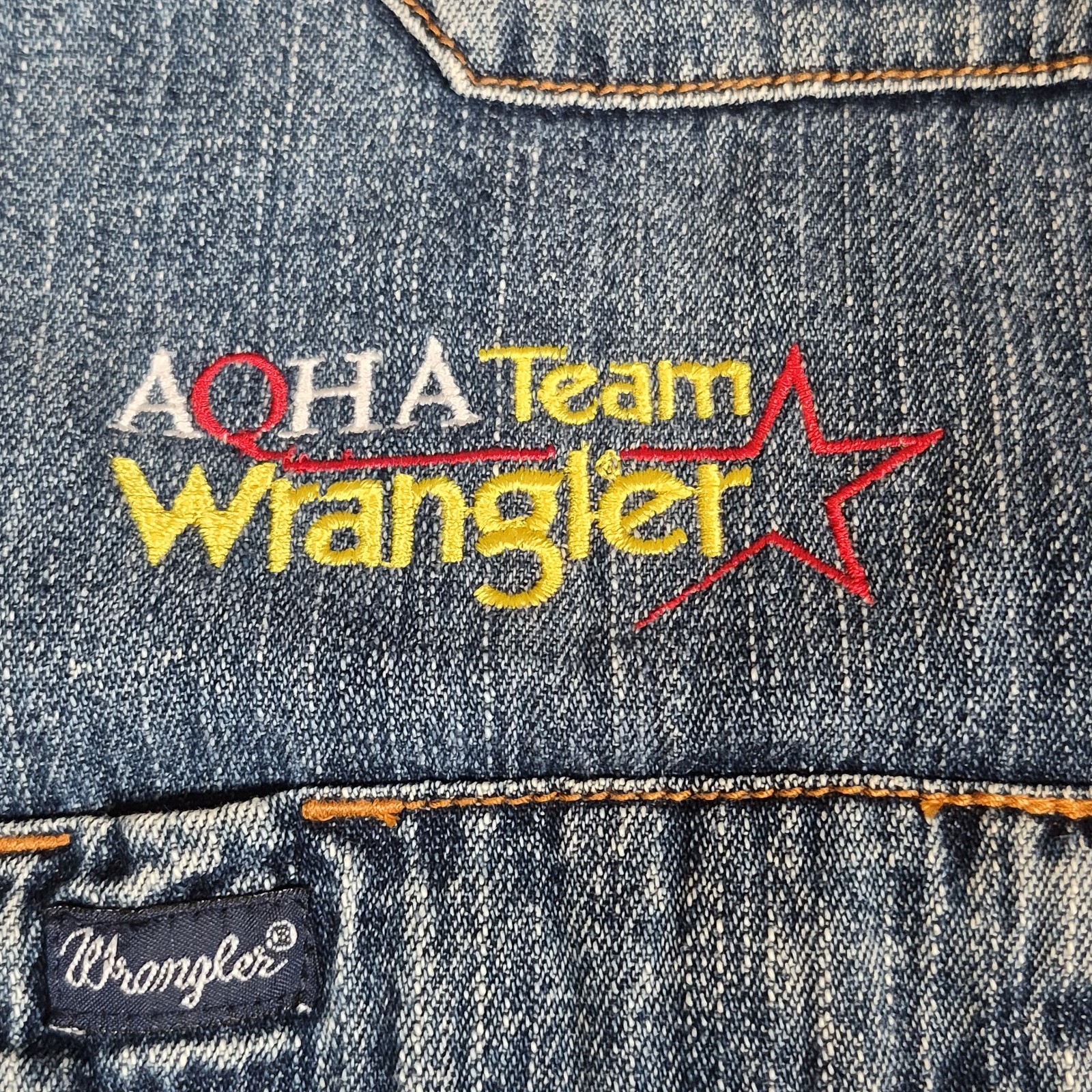 Wrangler Pearl Snap Denim Long Sleeve Shirt Mens Medium American Quarter Horse