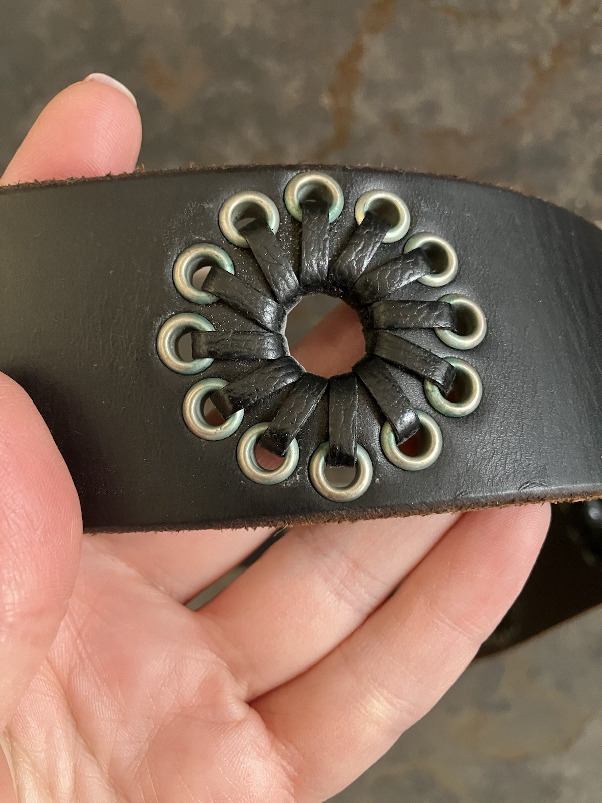 HTC Belt Black Leather Laced 33 Zip Stevenson Excellent