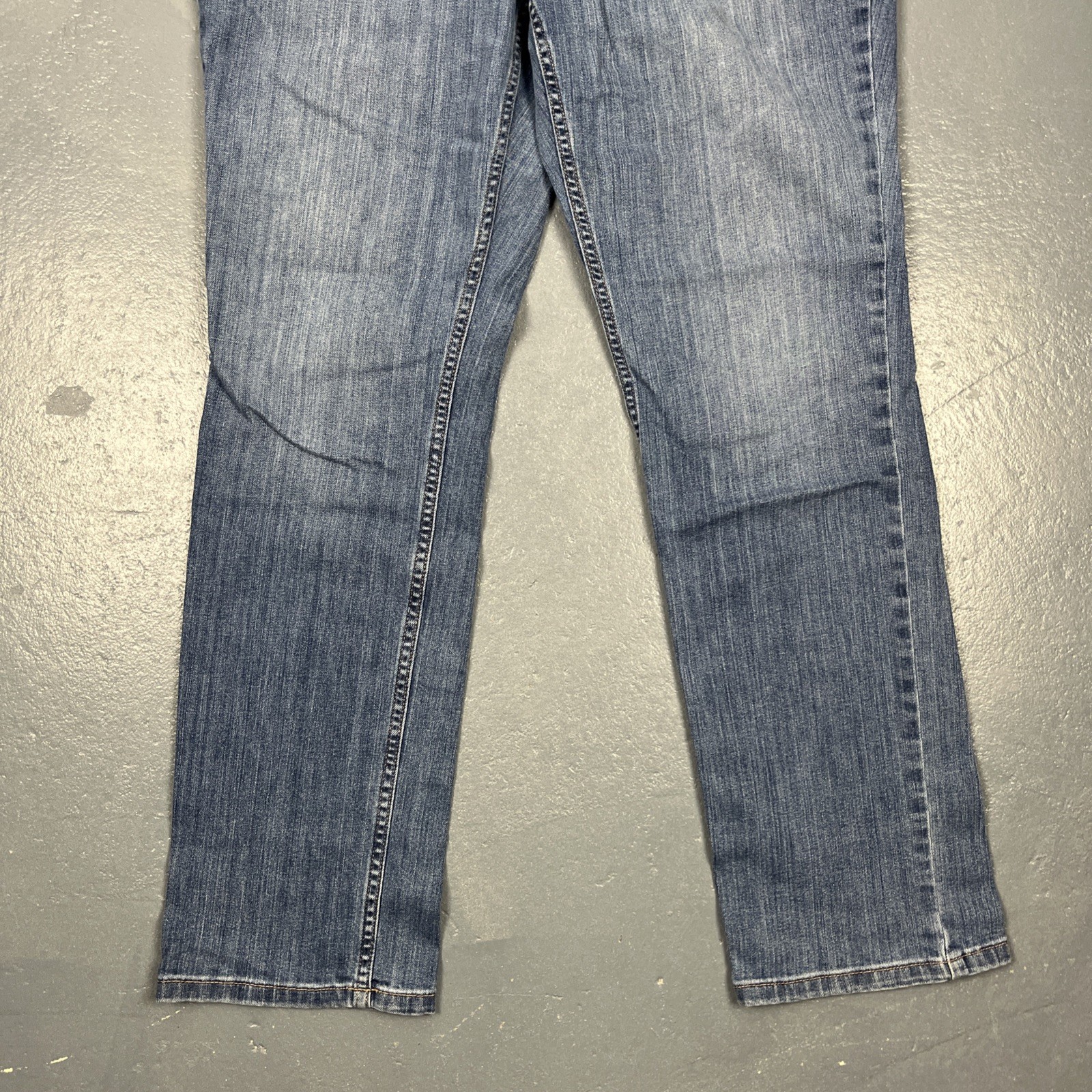 Duluth Trading Co Women’s Jeans Cotton Poly Spandex Blend Sz 12 31” Inseam