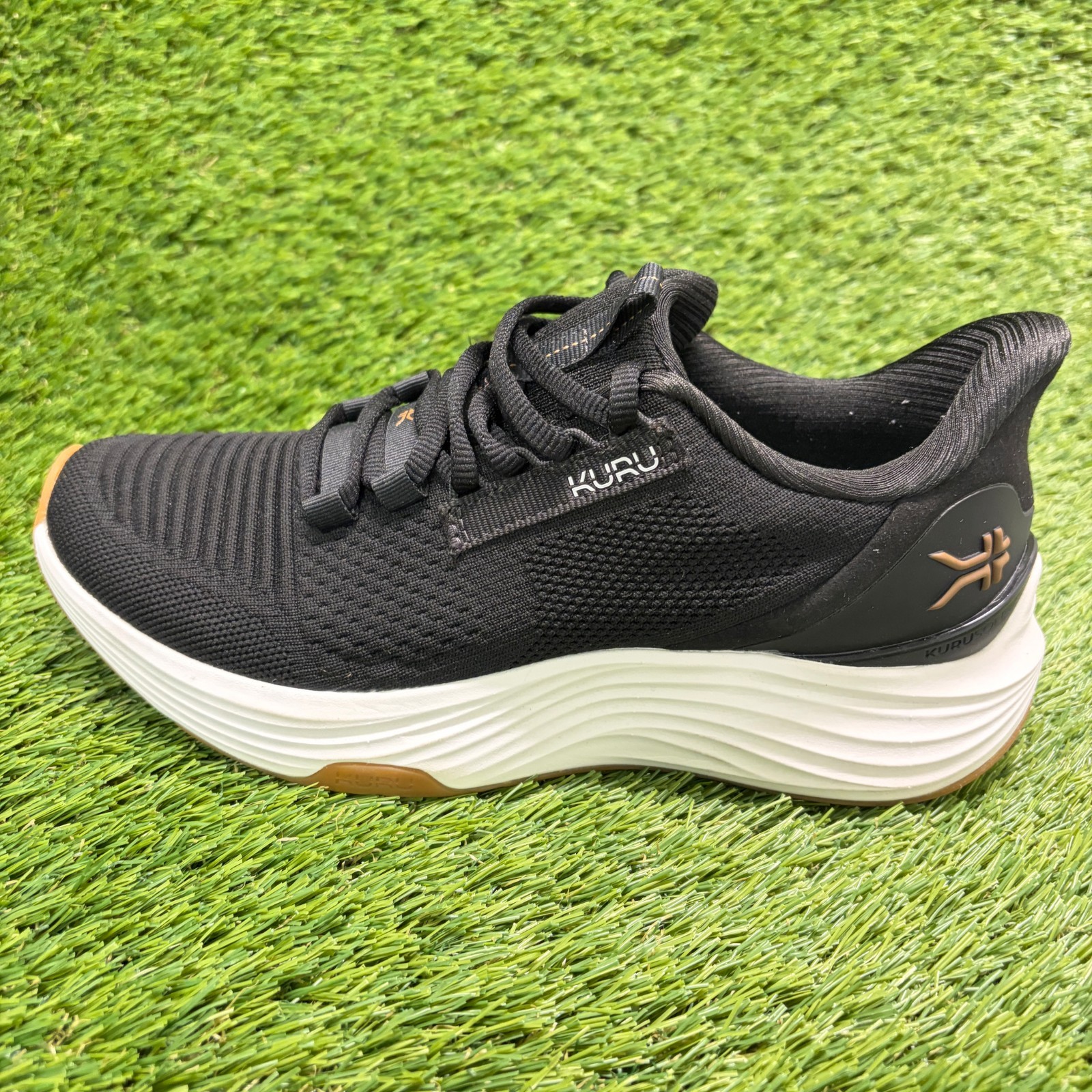 Kuru Atom 2 Womens Size 8D Black White Athletic Running Walking Shoes Sneakers