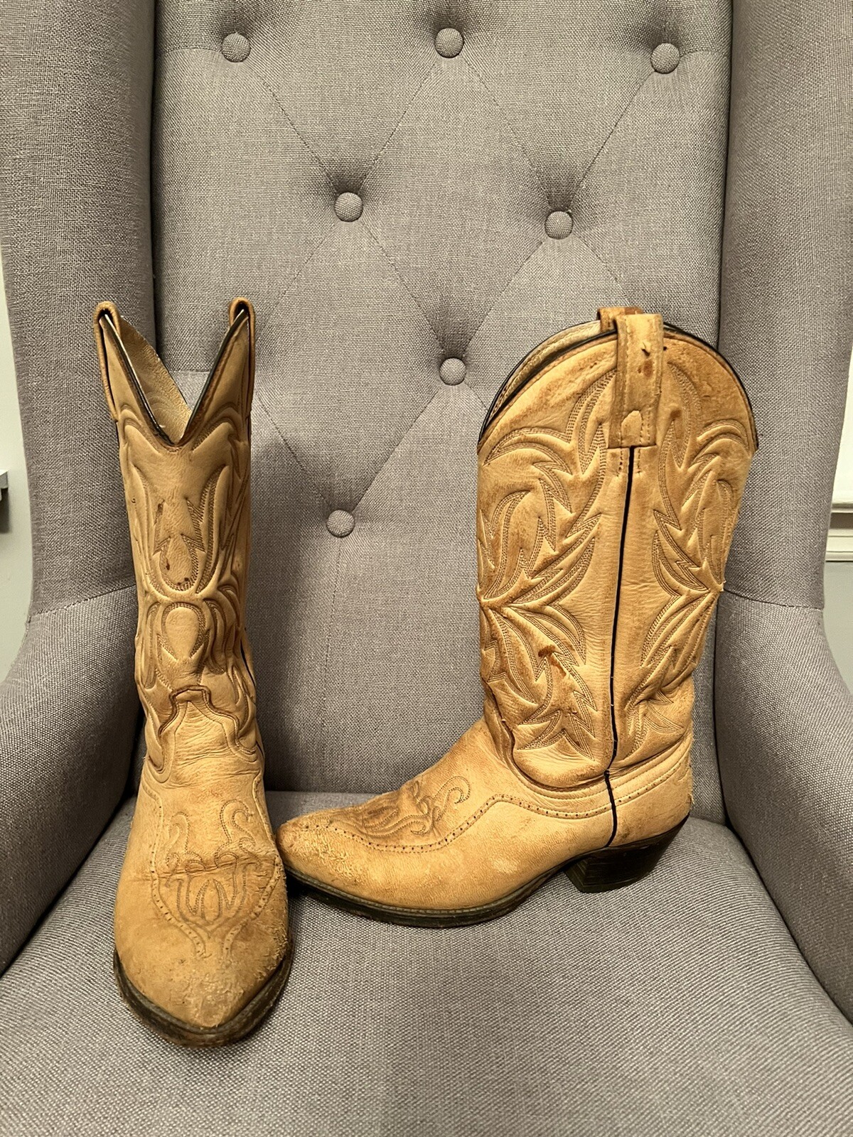 Tan J. Chisholm Boots