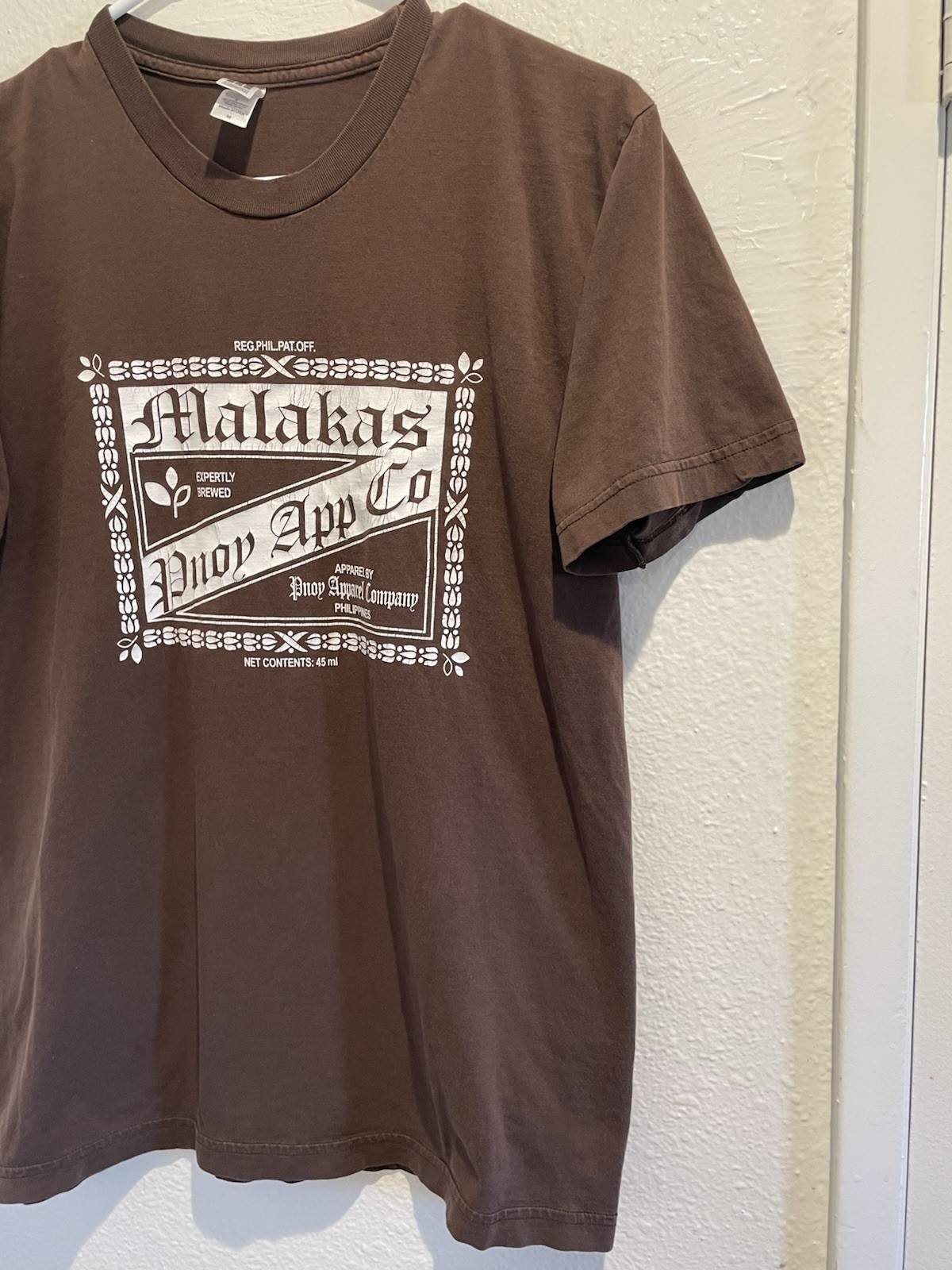 VTG Pinoy Apparel Co Malakas Graphic Tee Shirt Unisex Medium Brown Philippines