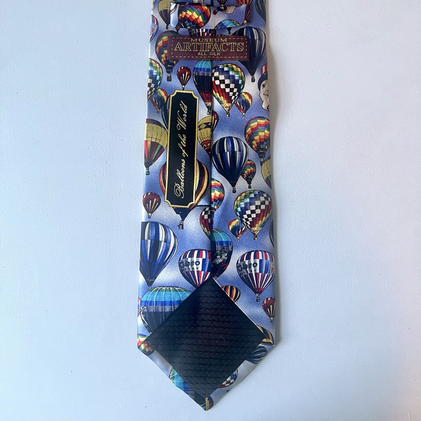 Museum Artifacts Hot Air Balloons of the World Neck Tie 57″ 100% Silk