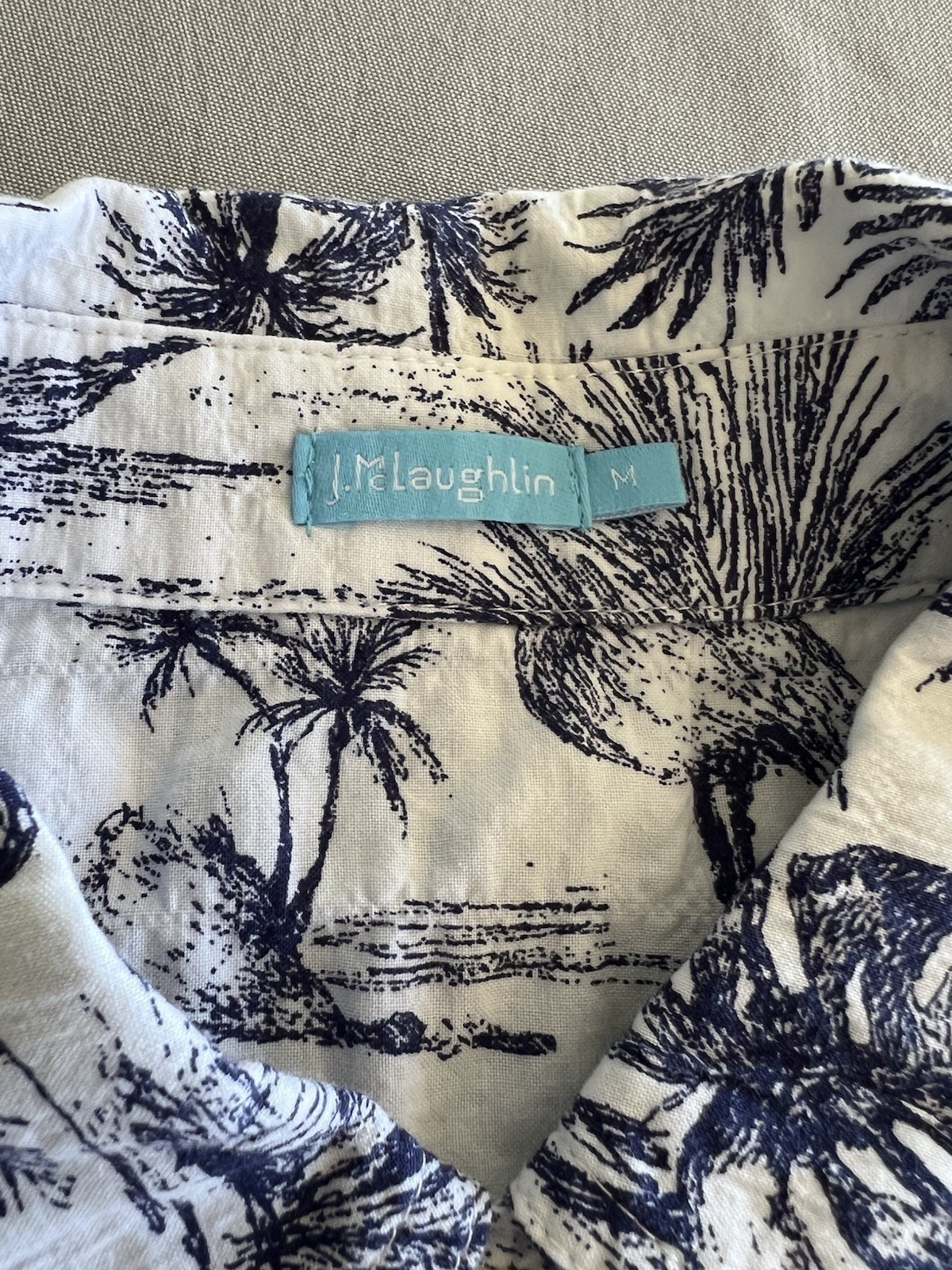 J McLaughlin Womens Button Up Shirt Size M White Blue Birds Floral Long Sleeve