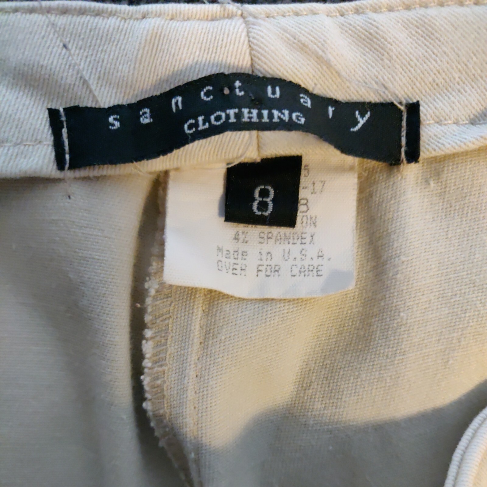 Sanctuary women’s size 8 pants tan color cuffed legs zip 2 front pockets