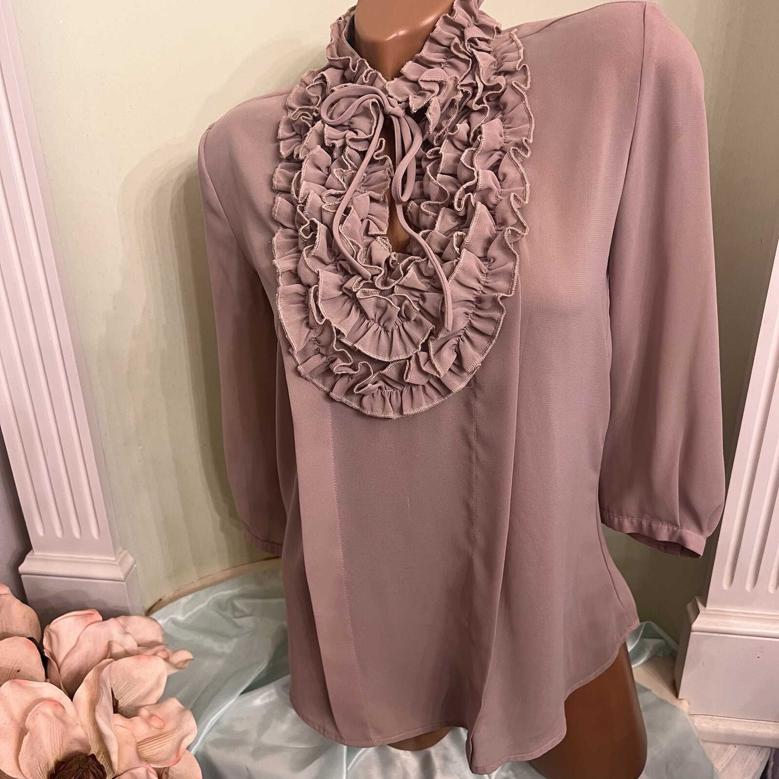 Love Notes Blouse. Sz S. Chiffon Rosey Taupe Color. Ruffled. Tie Neck. B74