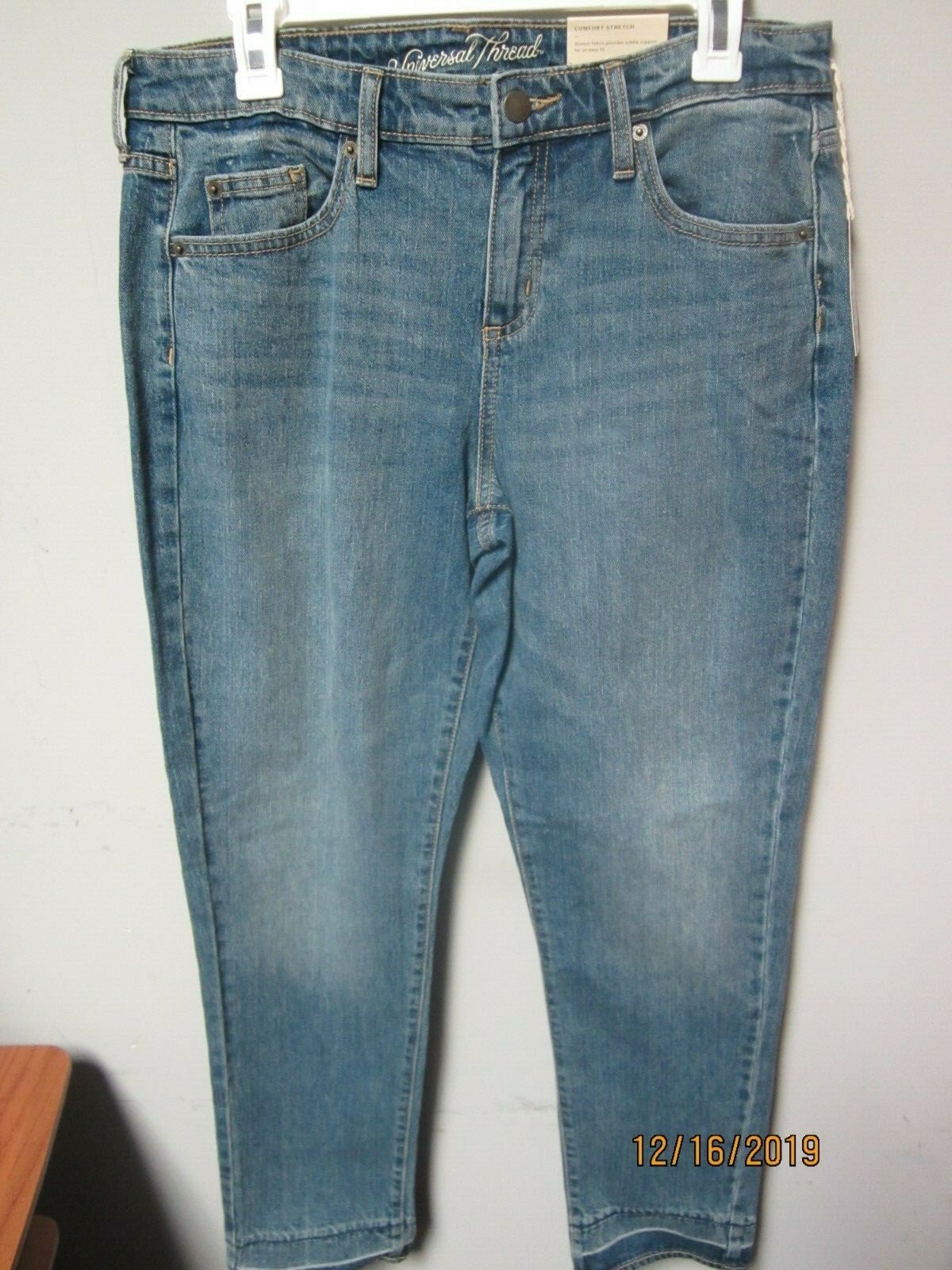 Universal Thread Women’s Mid-Rise Boyfriend Medium Blue Jeans Size 6 Reg