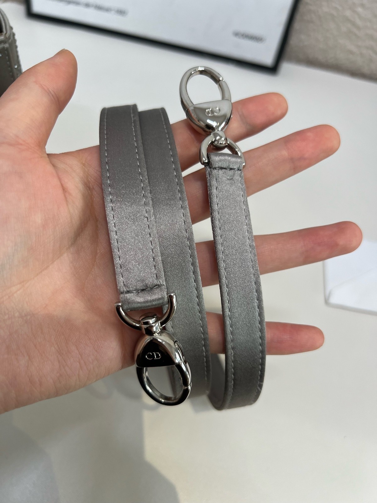 Dior Pre-Owned Authentic Satchel Silver Base length: 17 Silver