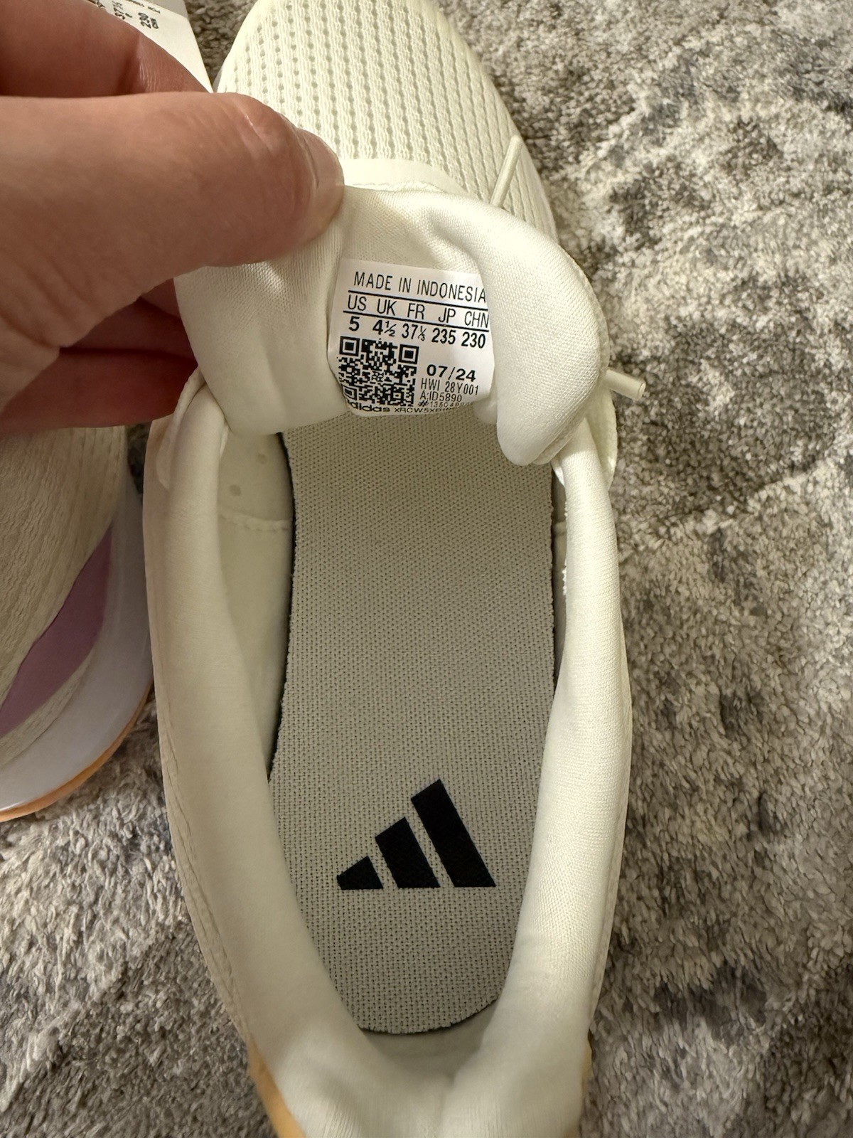 Adidas Sneaker, Ivory/Gold Metallic/Hazy Orange, 5US-37 1/3EUR Unisex Big Kid