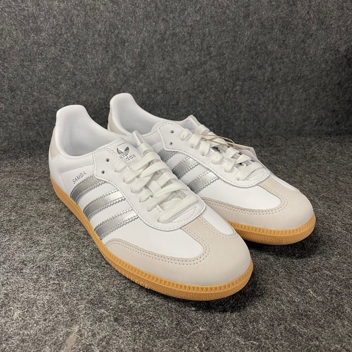 ADIDAS Samba OG Sneaker Women’s Size US 9 White/Silver/Grey