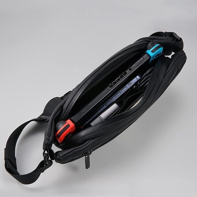 Waterproof crossbody bag?perfect for tactical use, travel, work, the gym sports