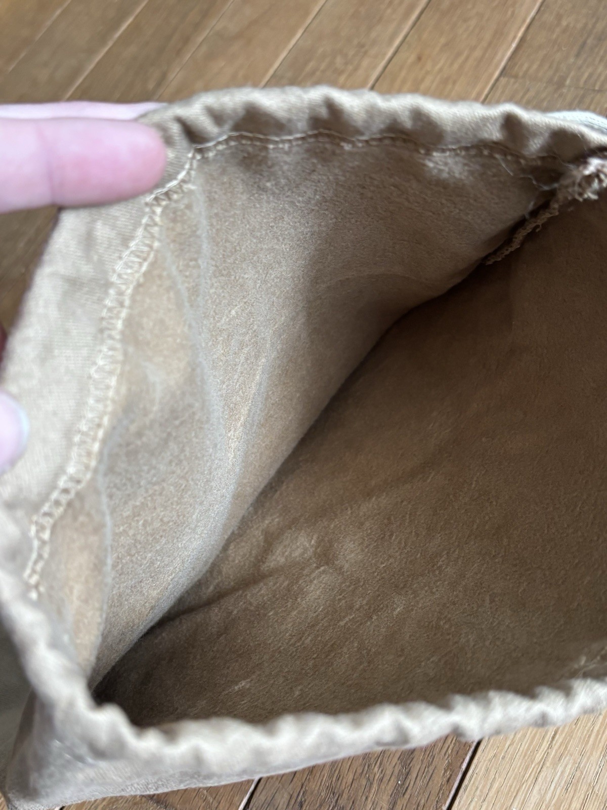 (2) BURBERRY Tan/Beige Drawstring Dust Cover Bags – 10”x10” & 6.75”x5.25”