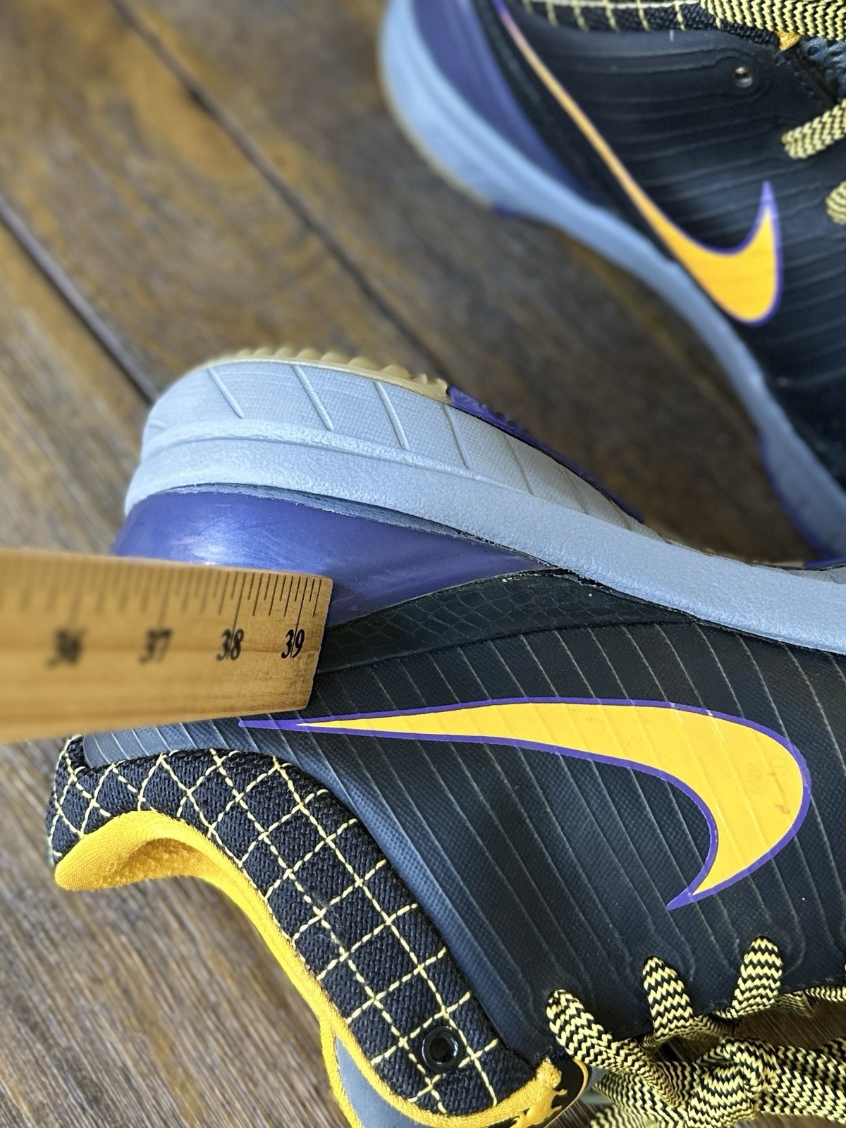 Vintage Nike Zoom Kobe 4 Carpe Diem