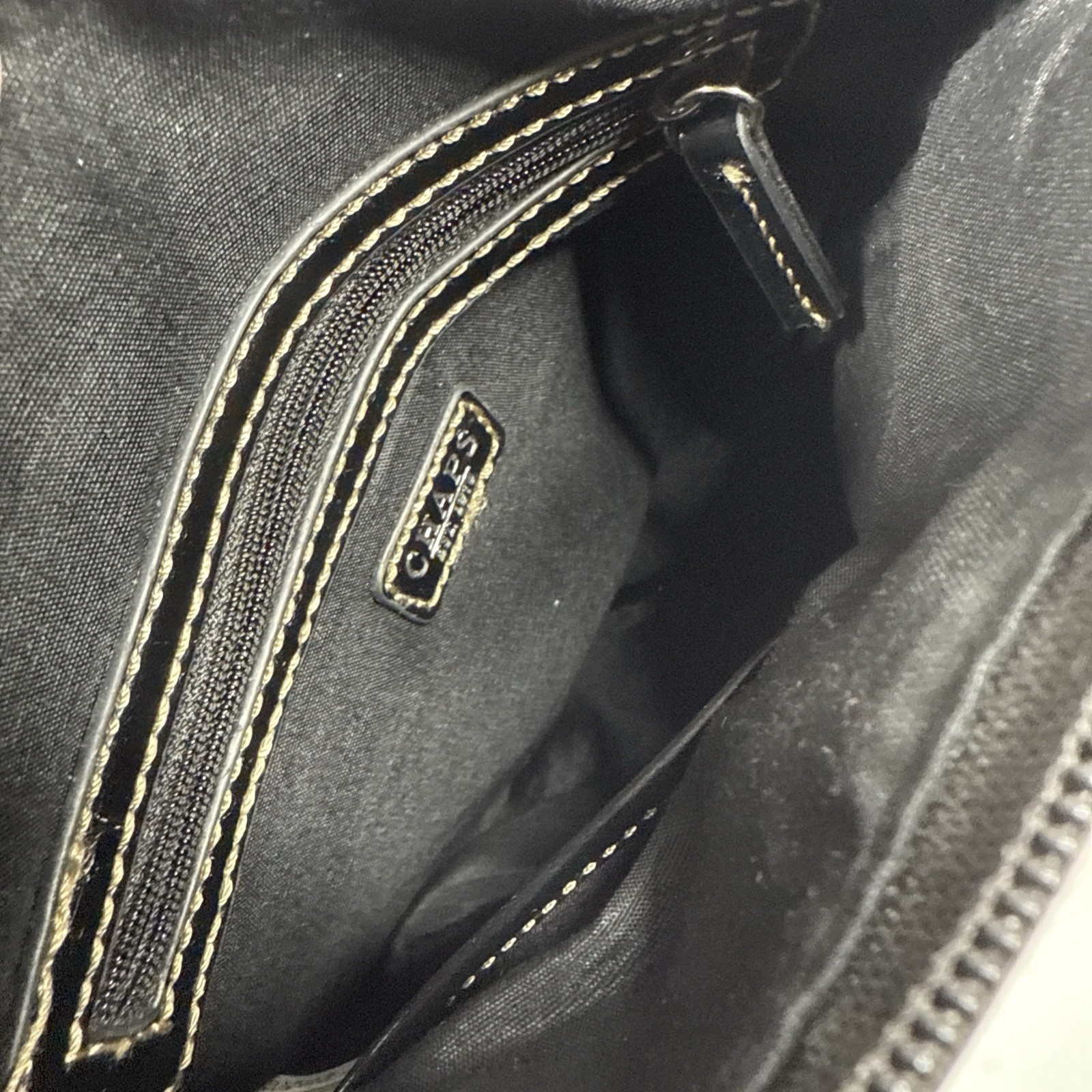 Chaps Salerno Leopard Print Crossbody Bag Vegan Patent Black Strap/Chain, Read.