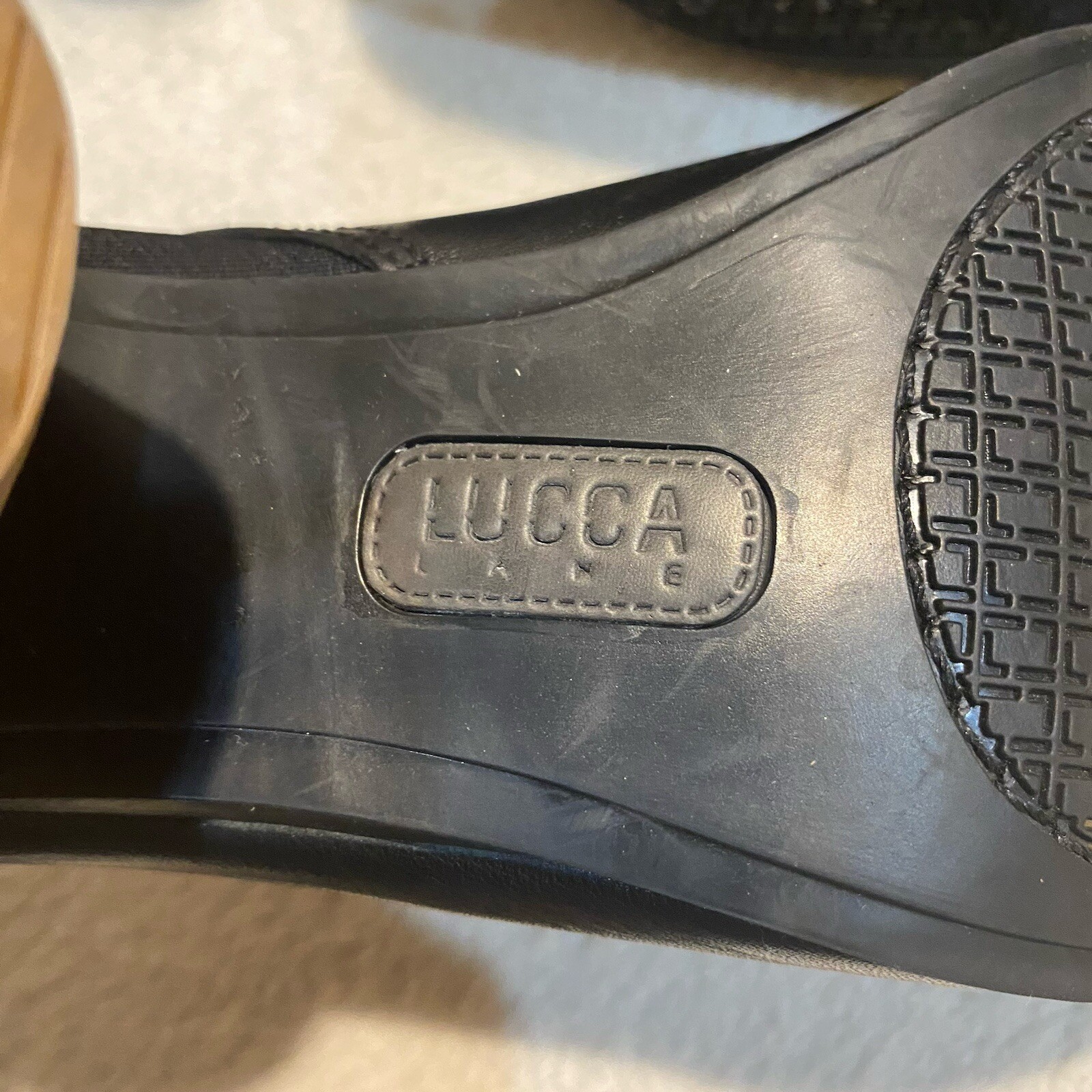 Lucca Lane Leather Mule Womens 9M Round Stacked Heel Black Hilaire Sandal