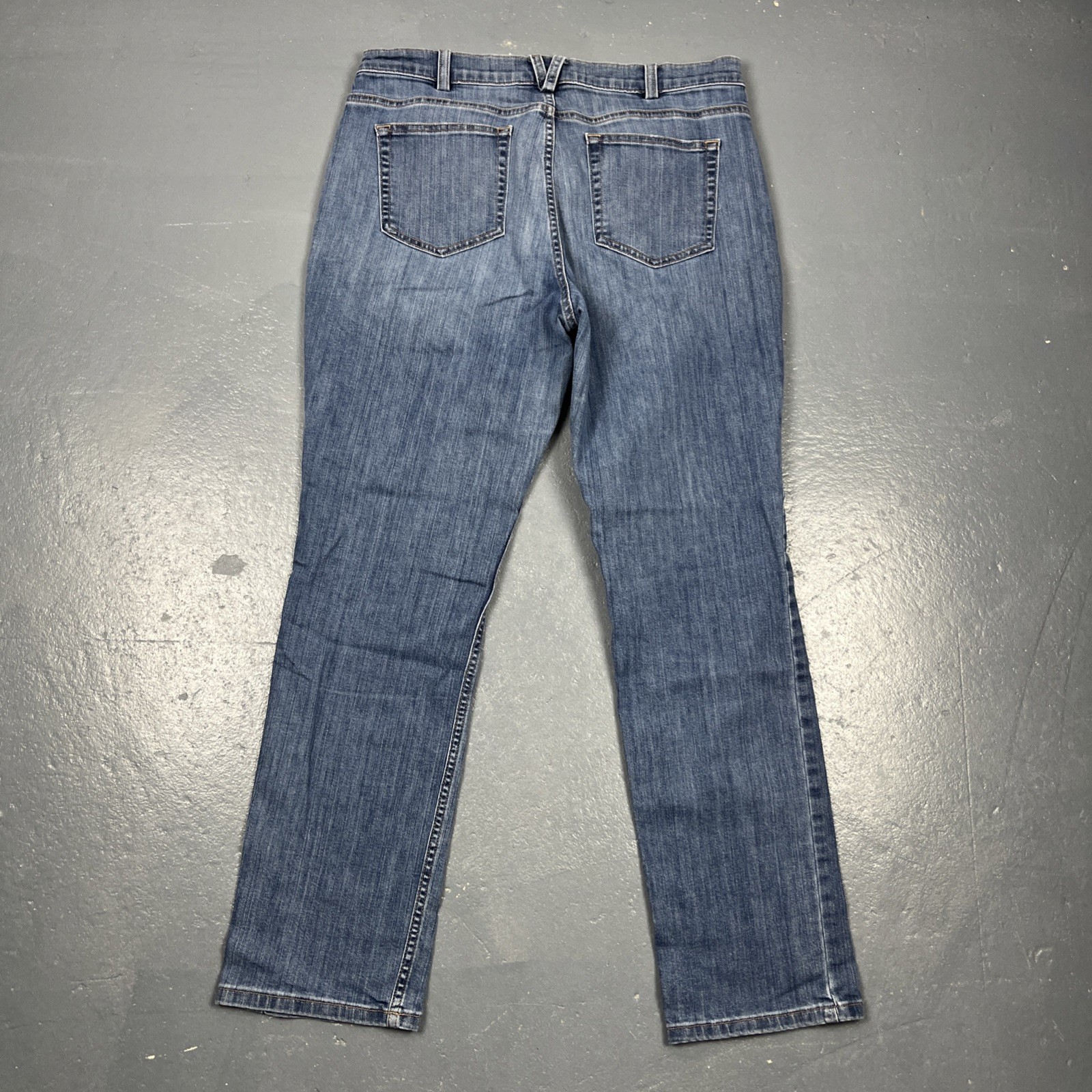 Duluth Trading Co Women’s Jeans Cotton Poly Spandex Blend Sz 12 31” Inseam