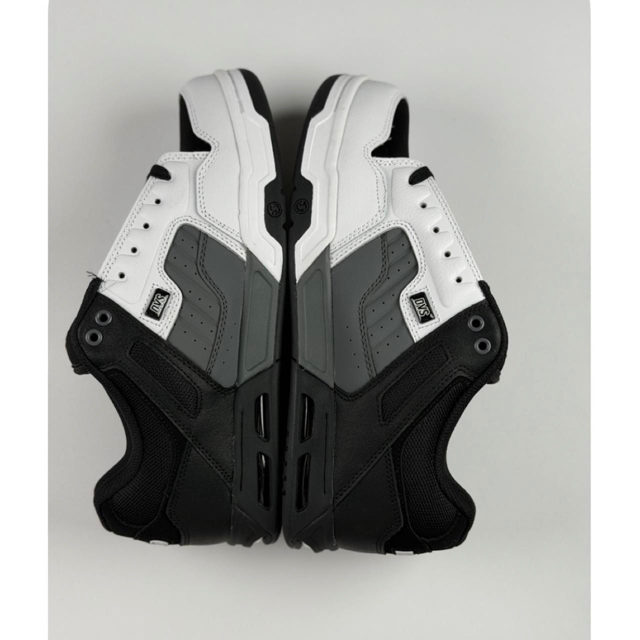 DVS Shoes Enduro Heir in Black/White/Charcoal, Size 9.5