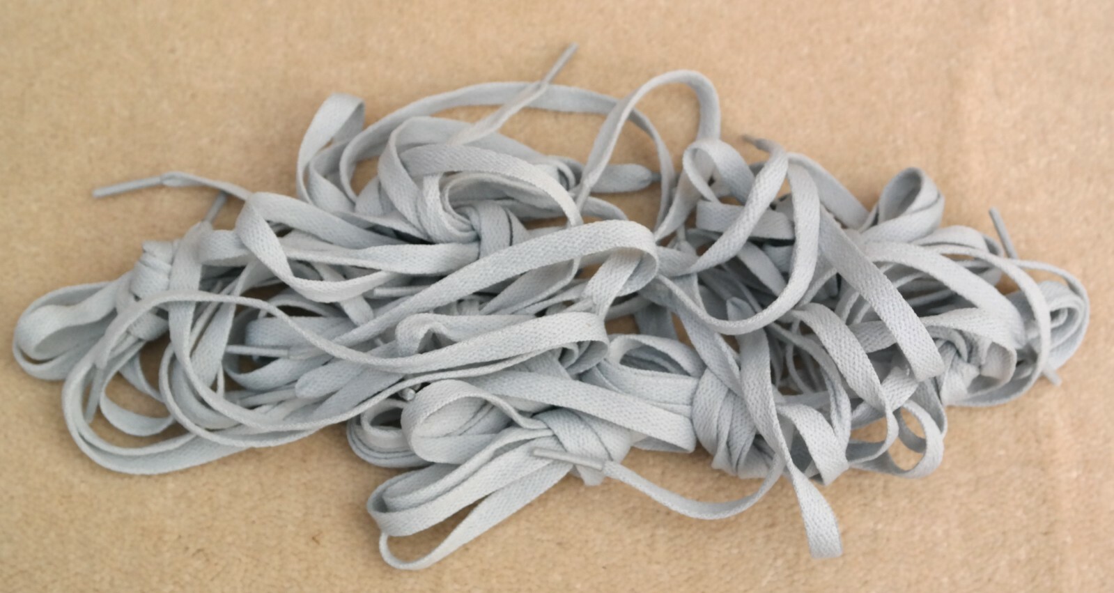 CHEX Laces 18 x Pairs 100 cm 39″ Long 0.8 cm Wide Nylon Grey Sport Shoe Laces