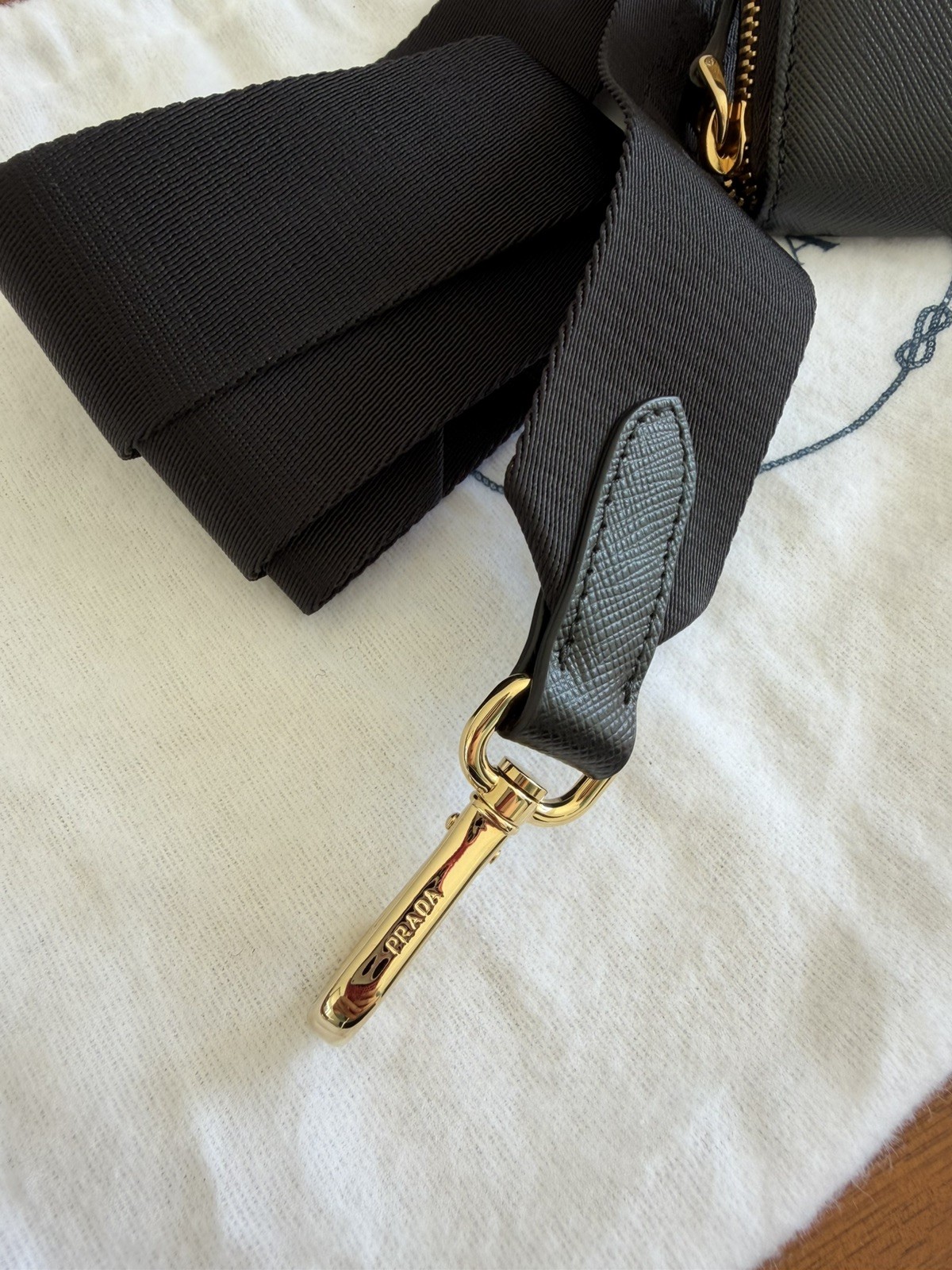 Prada Re-Edition 2005 Saffiano Leather Bag