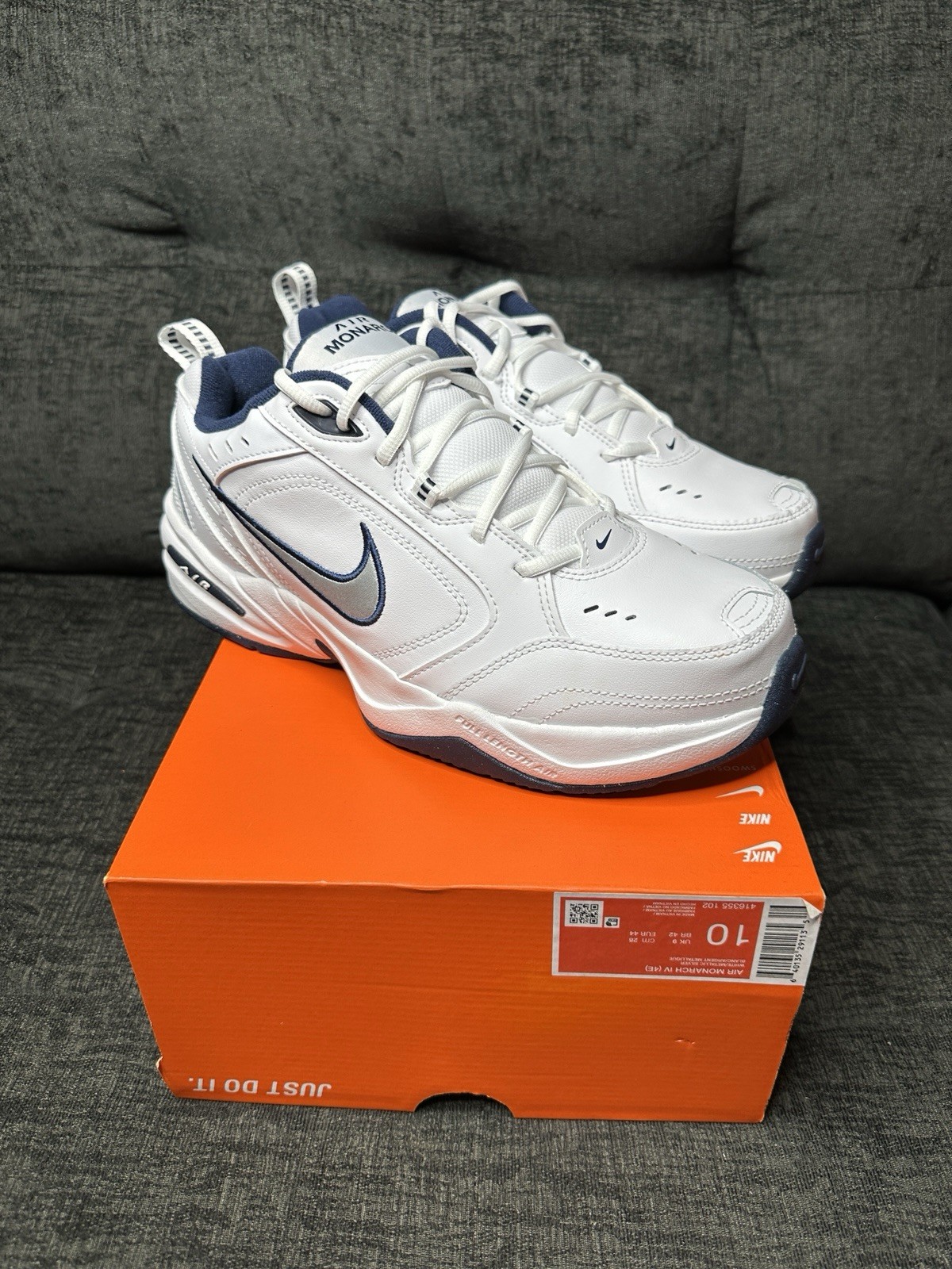 Nike Air Monarch IV 4E White Navy Mens 10 Wide Training Shoe 4E 416355-102 New