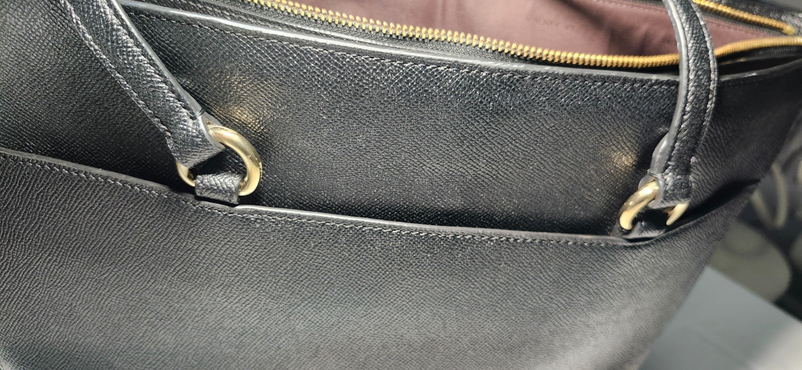 Coach Gallery Tote in Black Crossgrain Leather – Excellent Condition