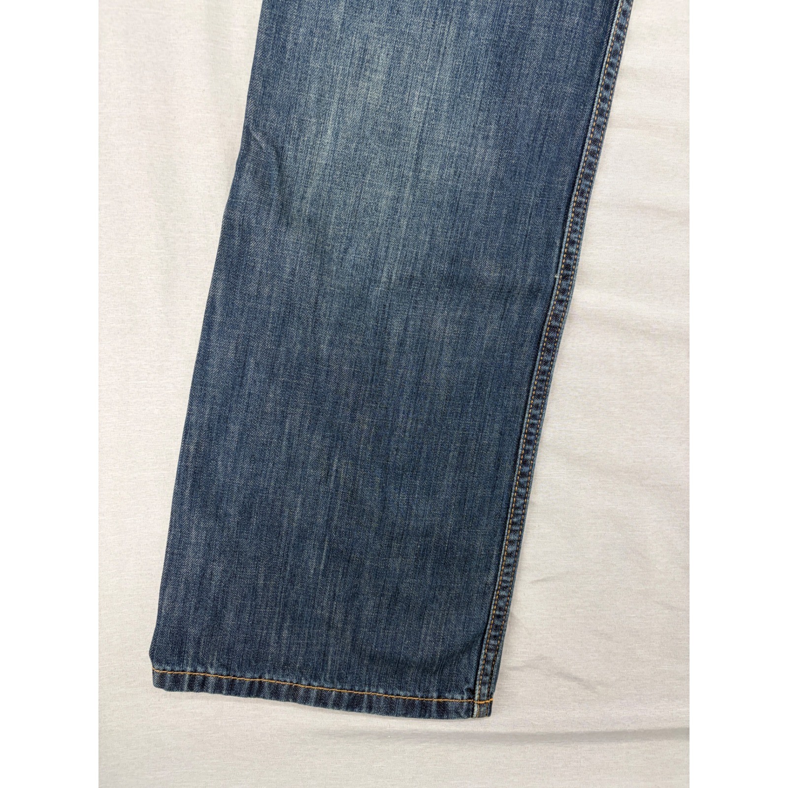 Levis 527 Slim Bootcut Jeans Mens 32×32 Medium Wash Blue Denim 05527-0239