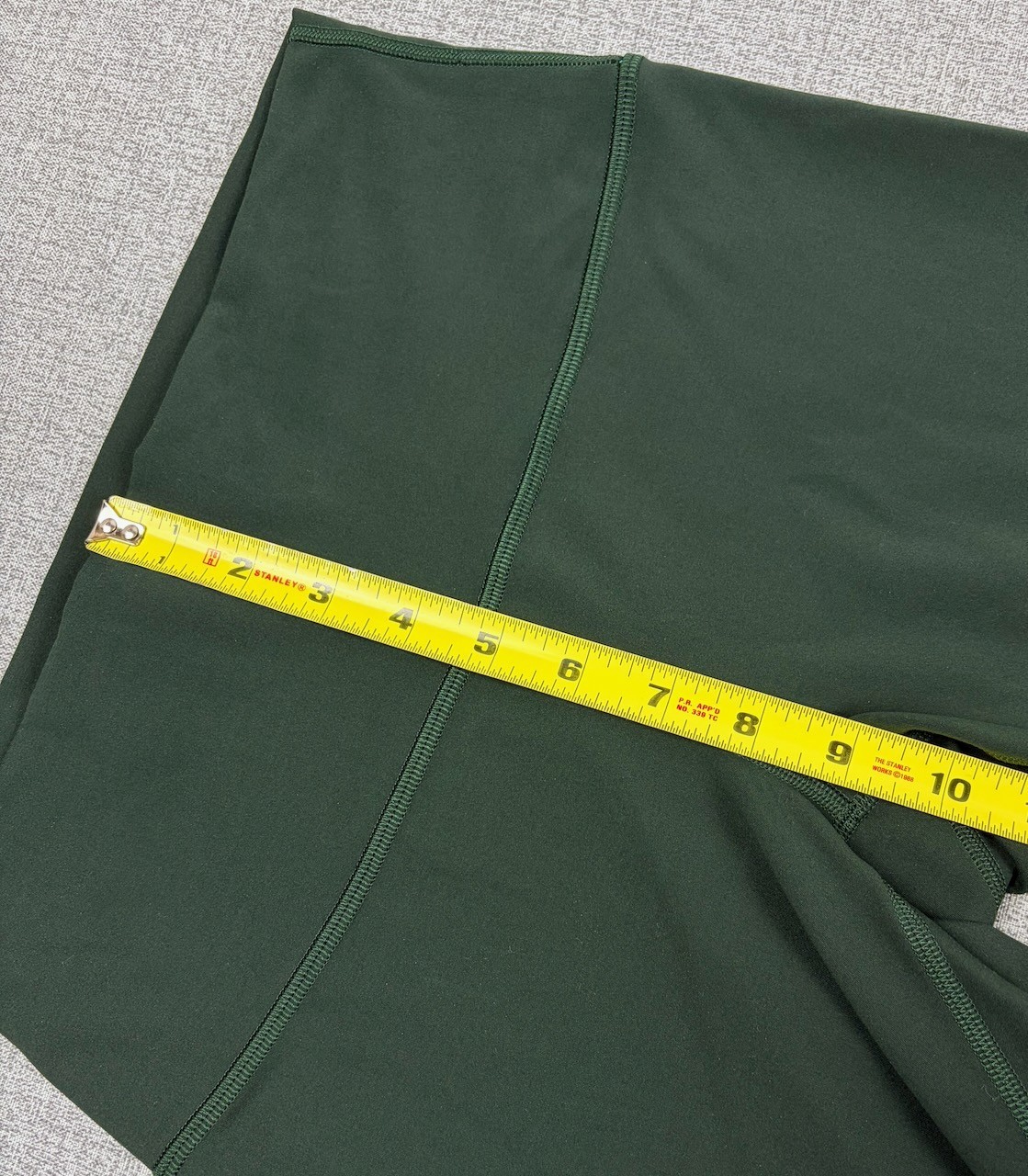 Lululemon Wunder Train HR Crop 23″ Leggings Womens 8 Rainforest Green Everlux