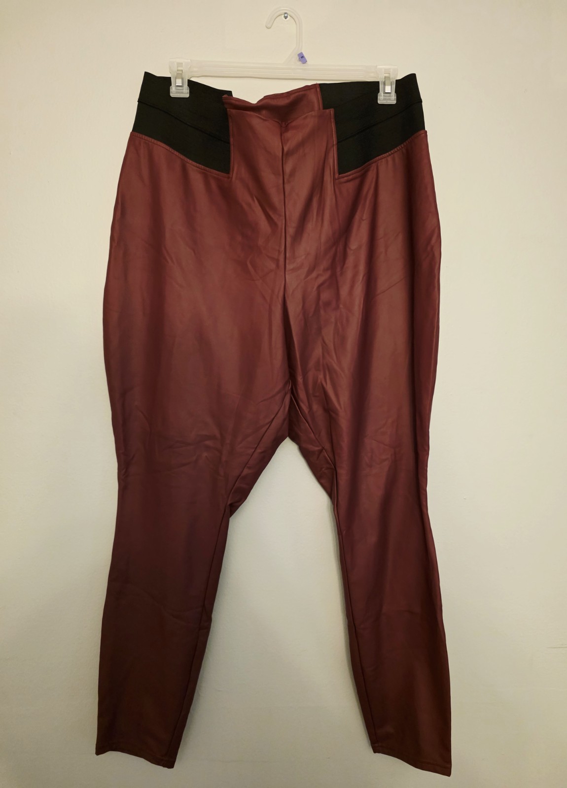 Simply Vera Vera Wang Women’s Plus 2X Burgundy Faux Leather Flat Front Pants