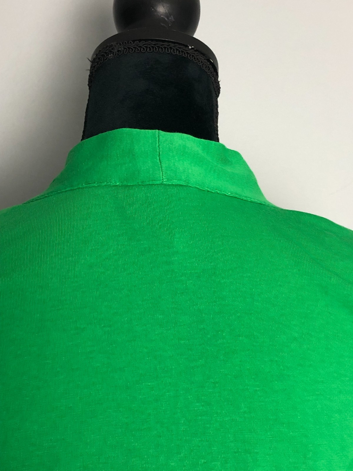 Chico’s Sleeveless Tunic Tank Green V Neck 100% Pima Cotton 2 US L 27.5 In. Long