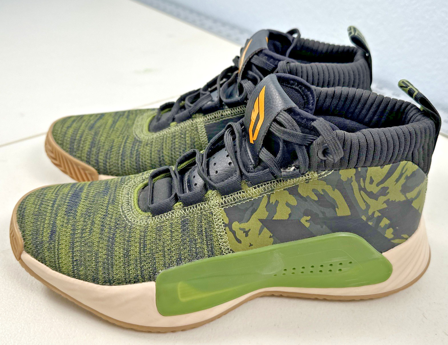 Adidas Dame 5 “Tech Olive” EF0503 Men’s Size 8 Basketball Shoes Camo RARE