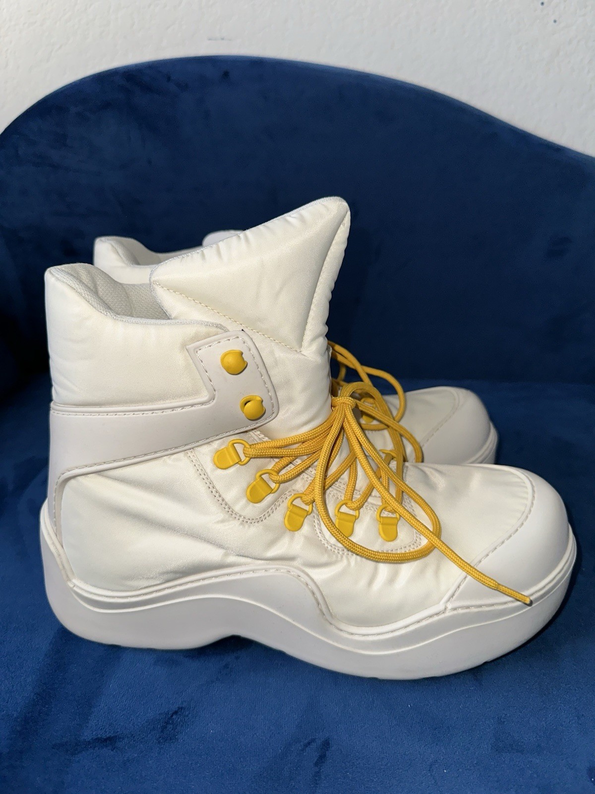 Bottega Veneta Puddle Boot Bomber EU 41 White Men’s Boot With Box and Dust Bags